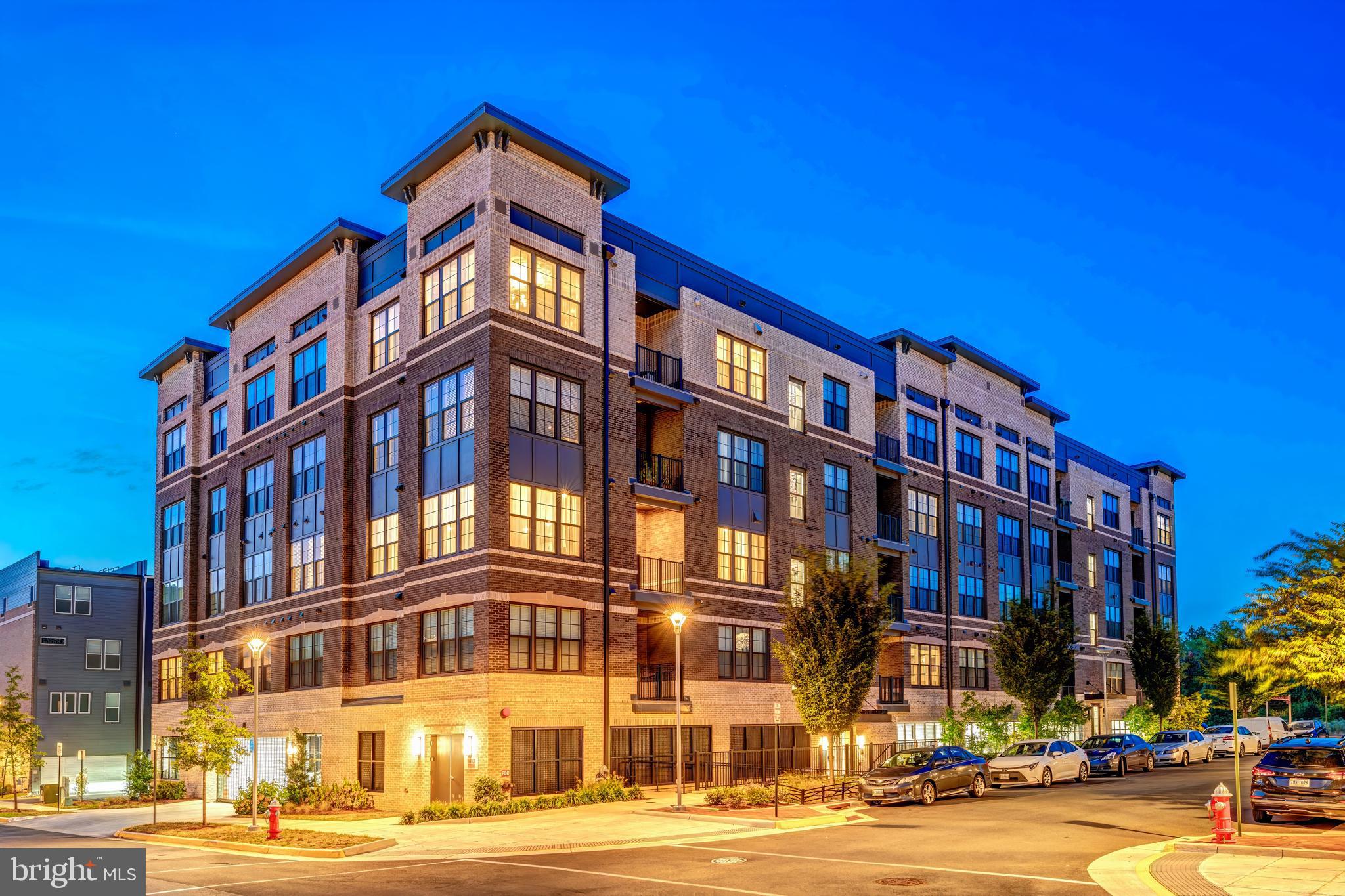 METROPARK AT ARROWBROOK - Residential