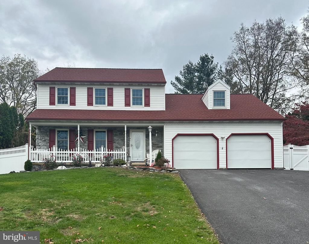 Photo of 1707 Crossfield Drive, LANCASTER, PA 17603 (MLS # PALA2079602)