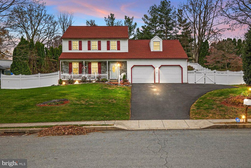 Photo of 1707 Crossfield Drive, LANCASTER, PA 17603 (MLS # PALA2079602)