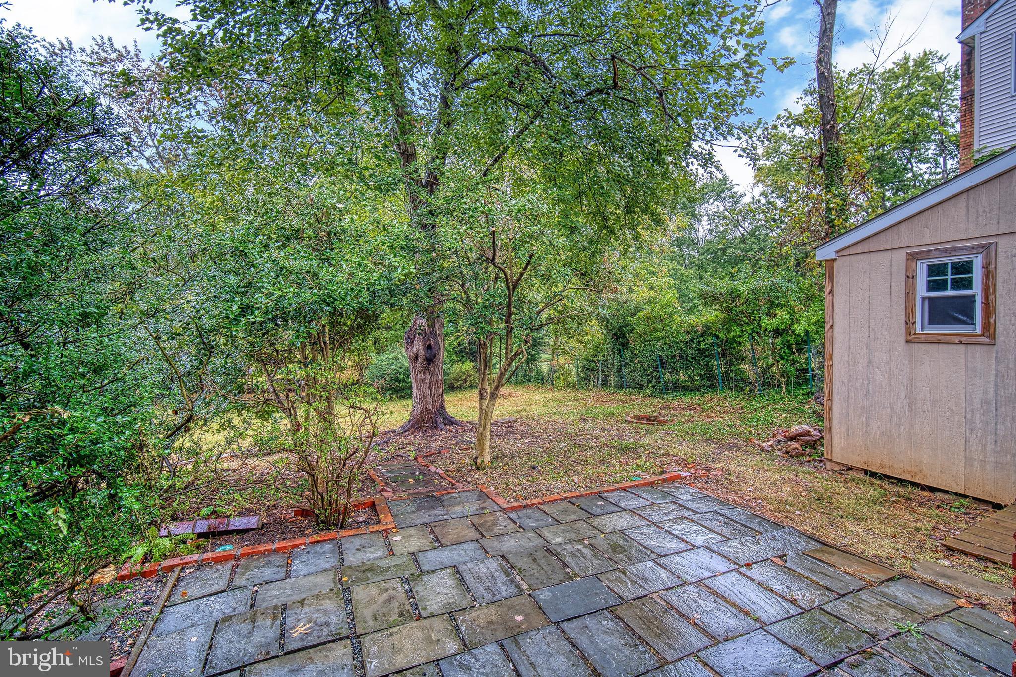 REGENCY ESTATES - Residential