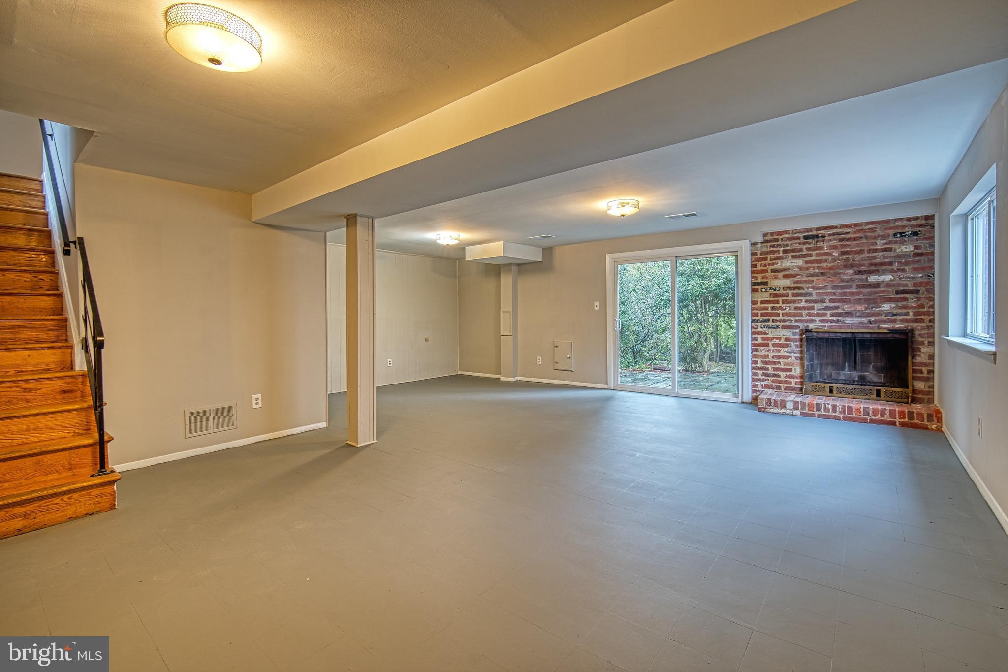 REGENCY ESTATES - Residential