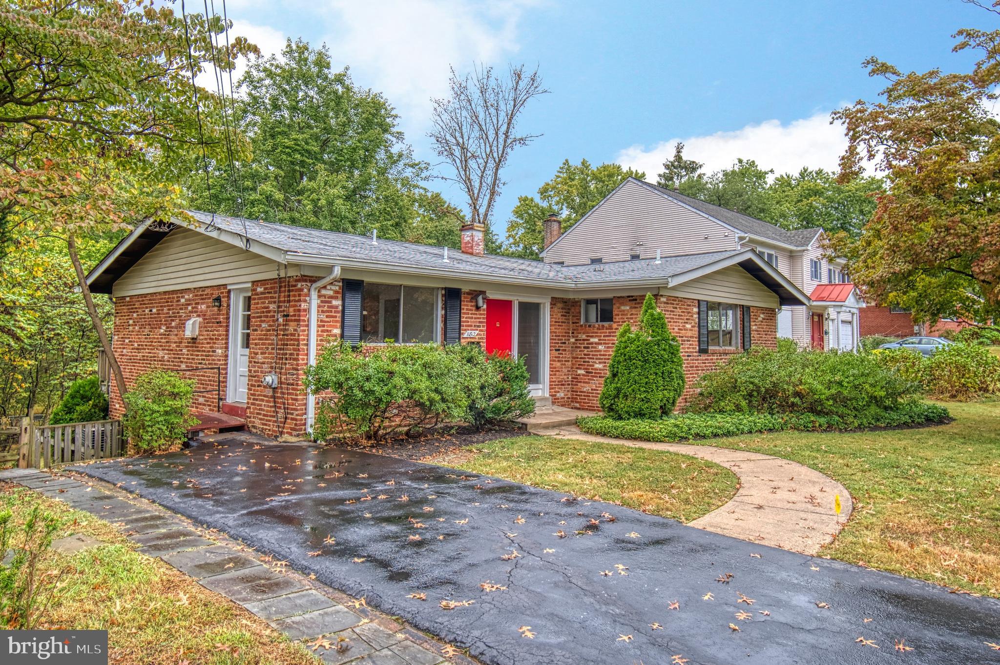 REGENCY ESTATES - Residential