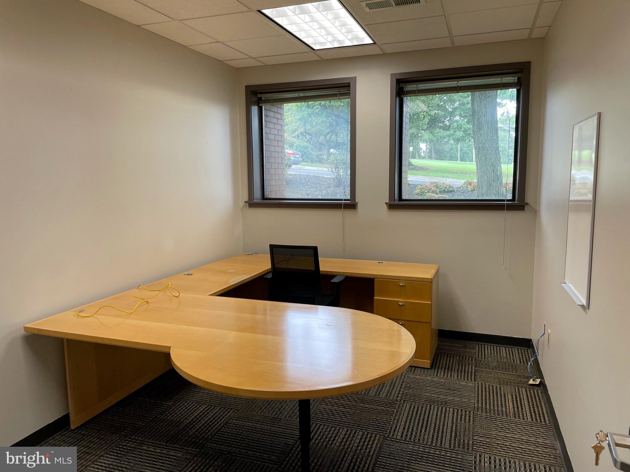 GREENFIELD - Commercial Lease