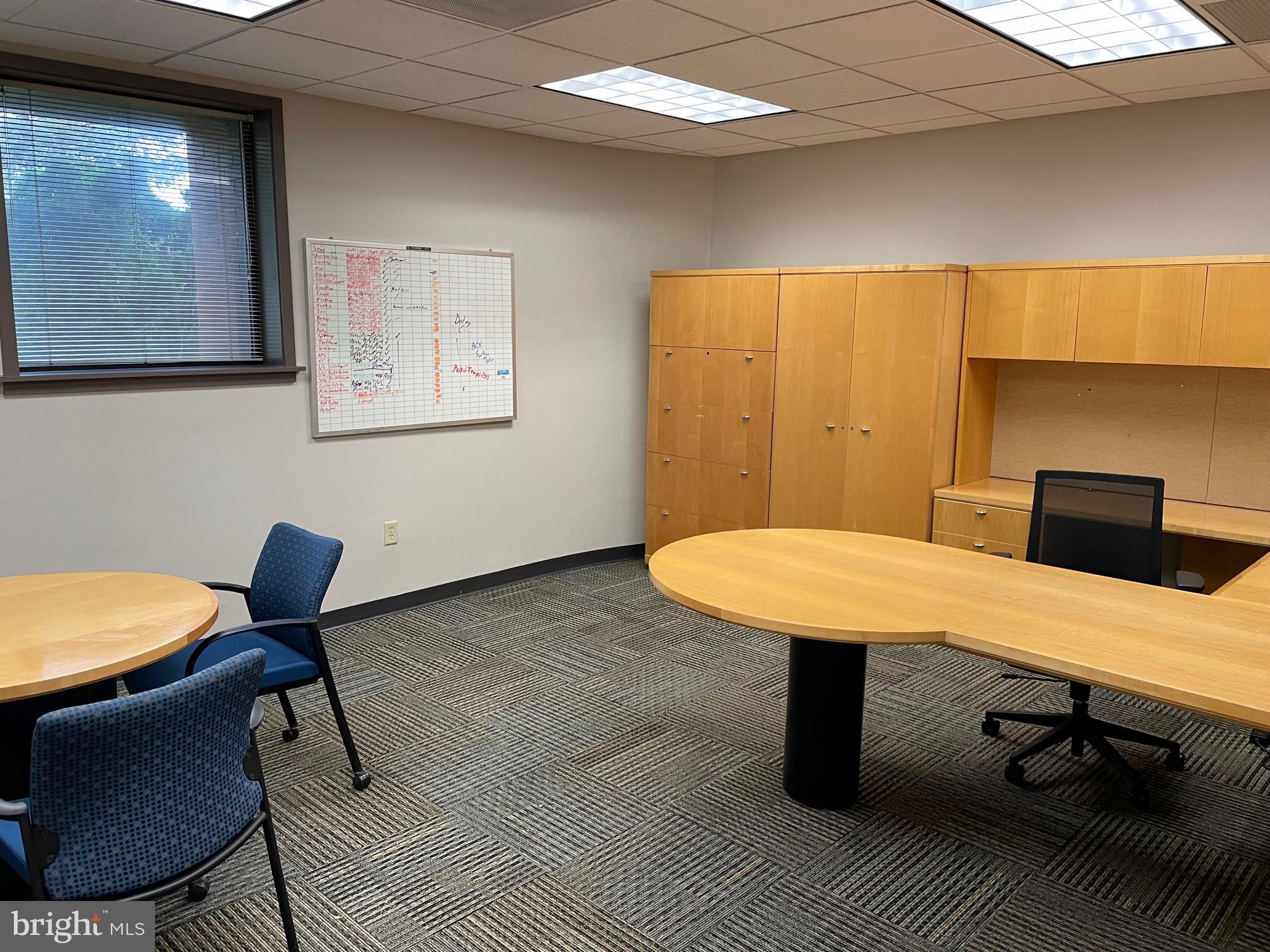 GREENFIELD - Commercial Lease