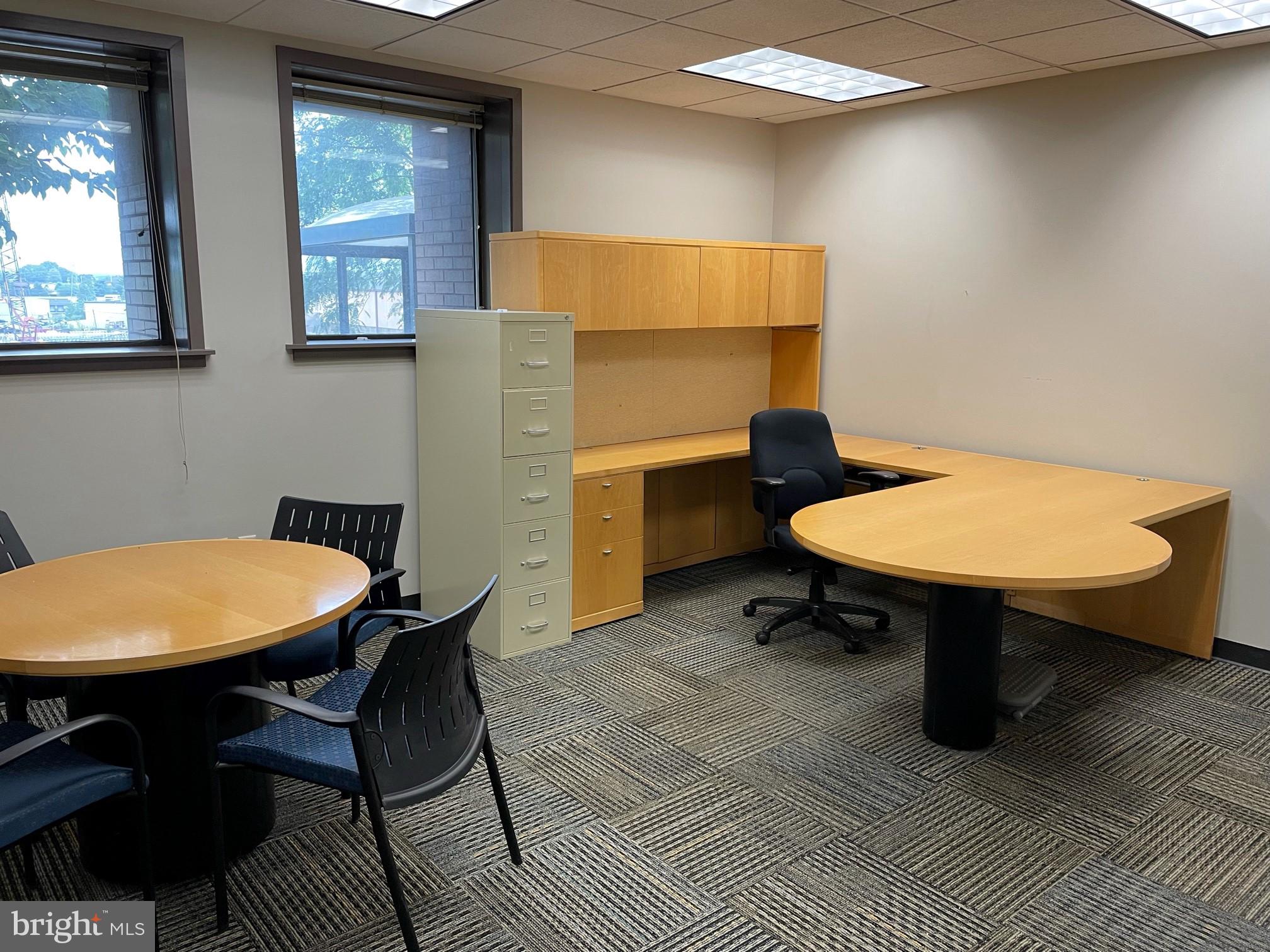 GREENFIELD - Commercial Lease