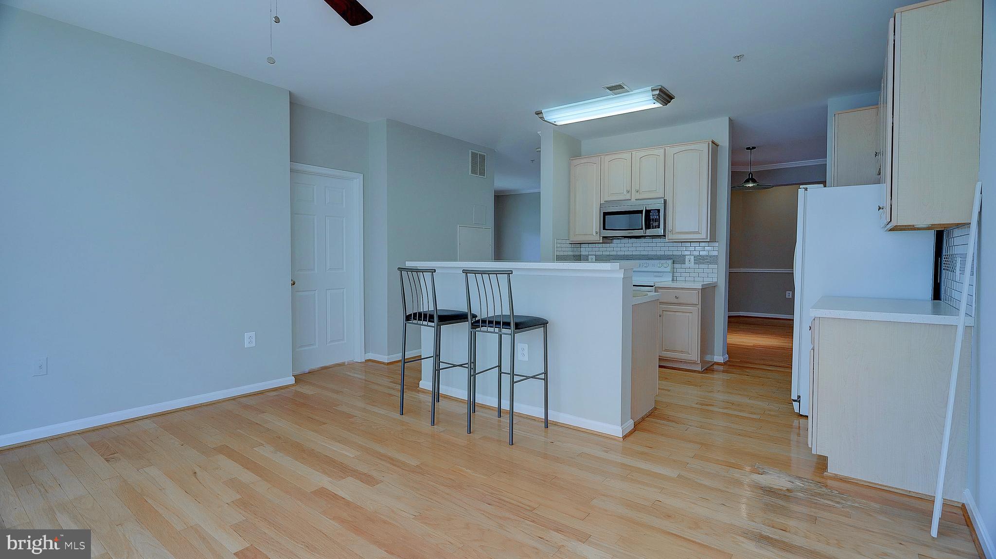 WINDY HILL - Residential