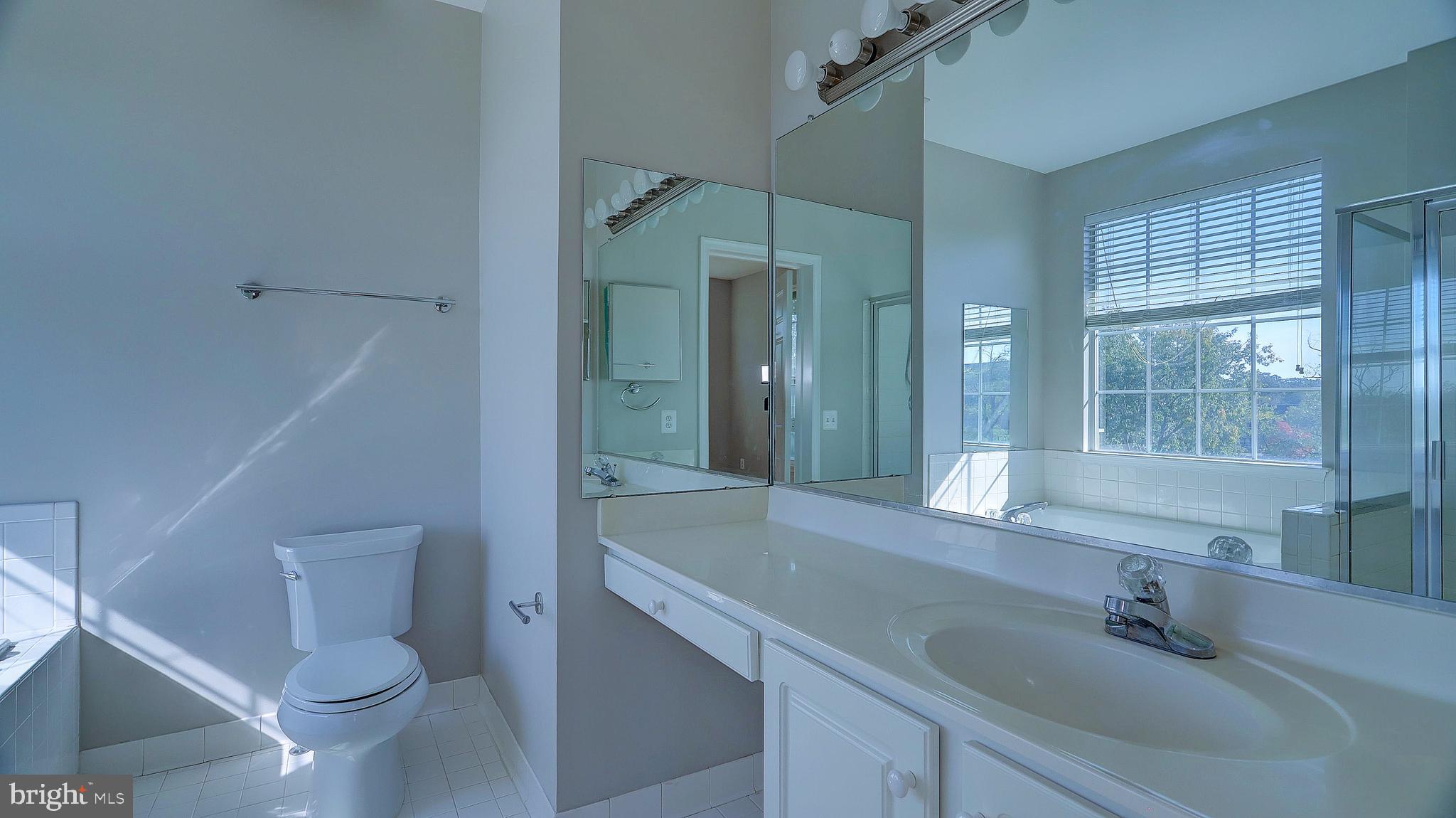 WINDY HILL - Residential