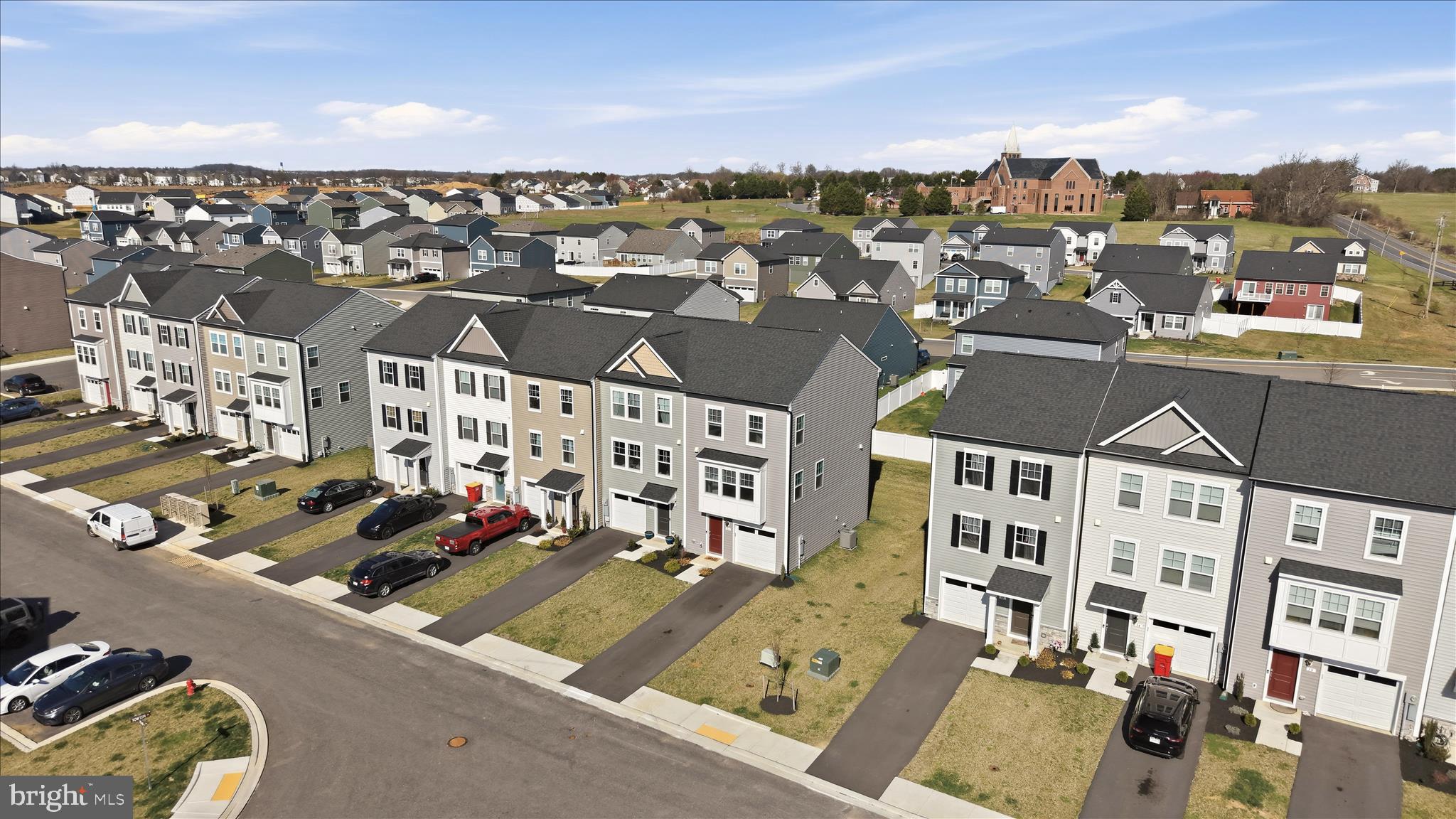 KING'S CROSSING - Residential