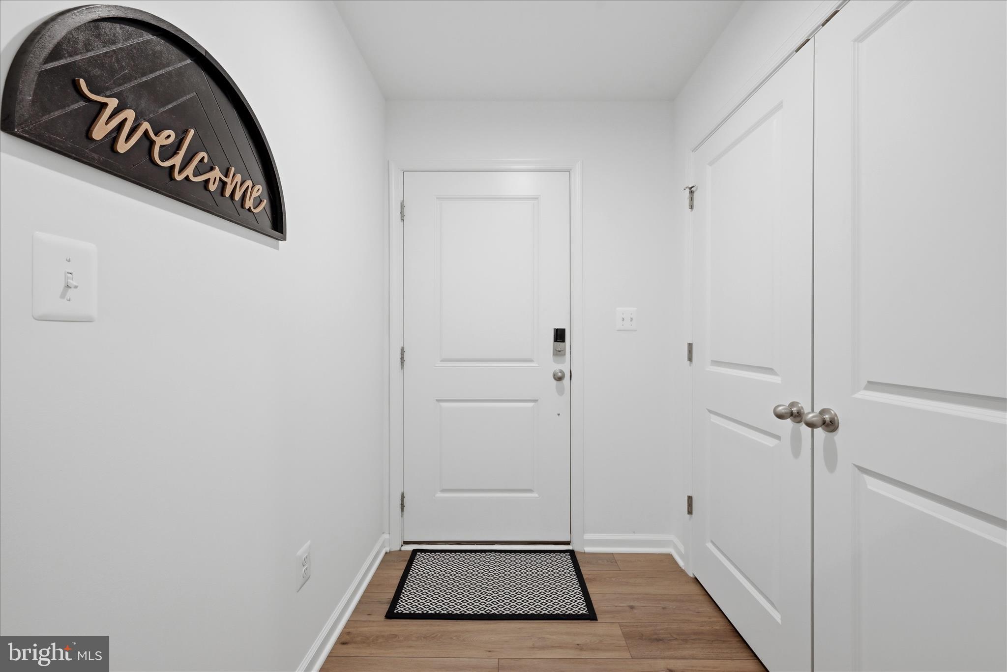 KING'S CROSSING - Residential