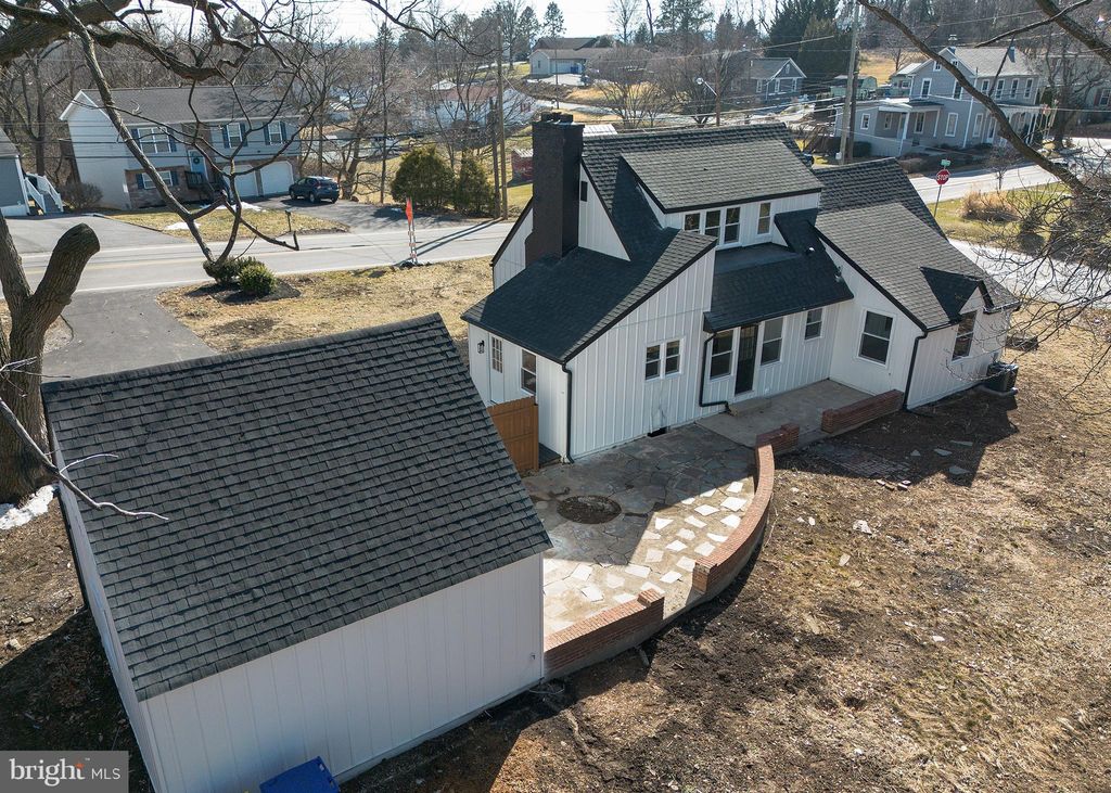 Photo of 8050 Chambers Hill Road, HARRISBURG, PA 17111 (MLS # PADA2057094)