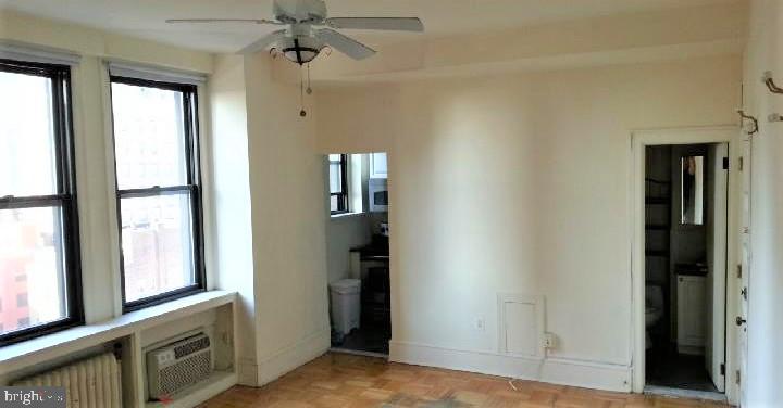 WASHINGTON SQ WEST - Residential