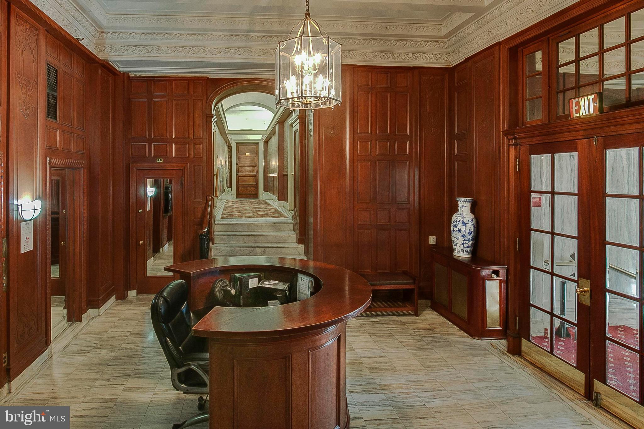 WASHINGTON SQ WEST - Residential