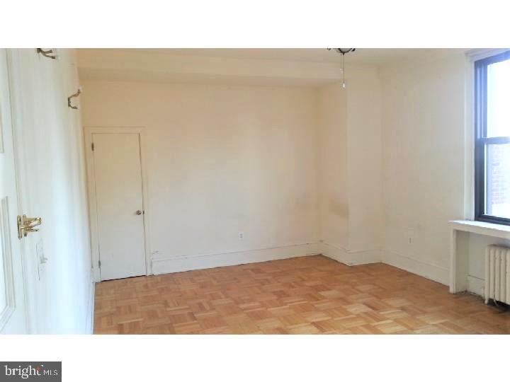 WASHINGTON SQ WEST - Residential
