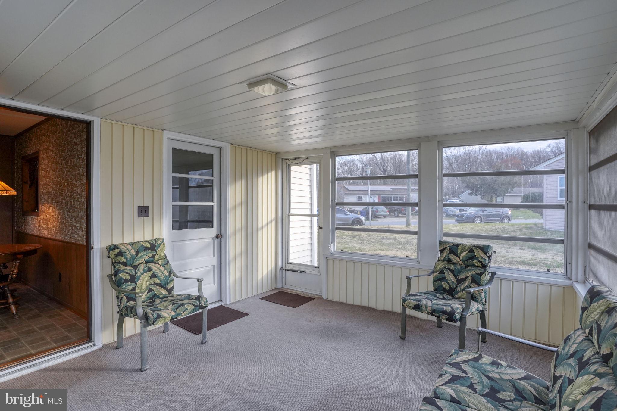 KENT ACRES - Residential