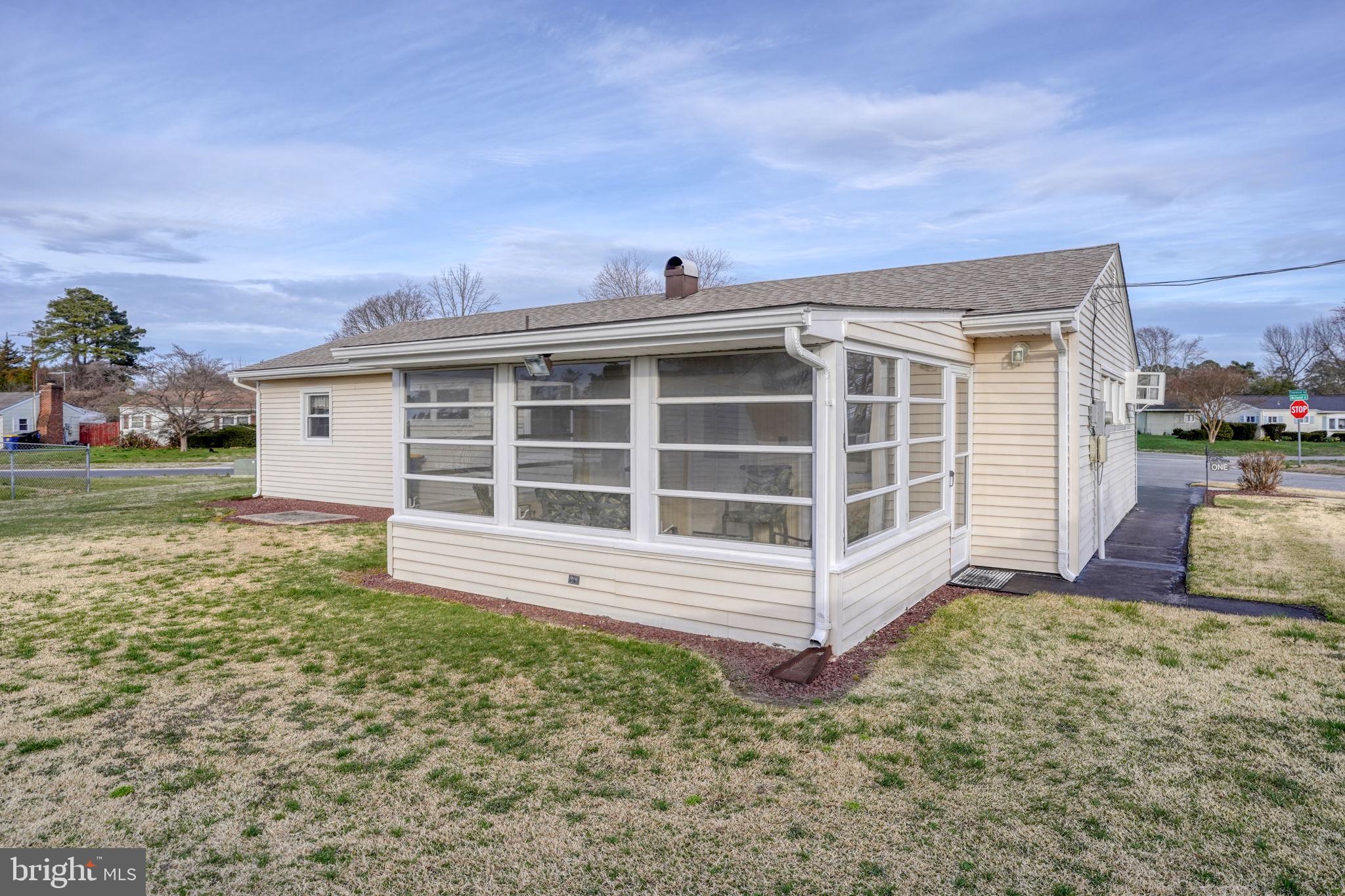 KENT ACRES - Residential