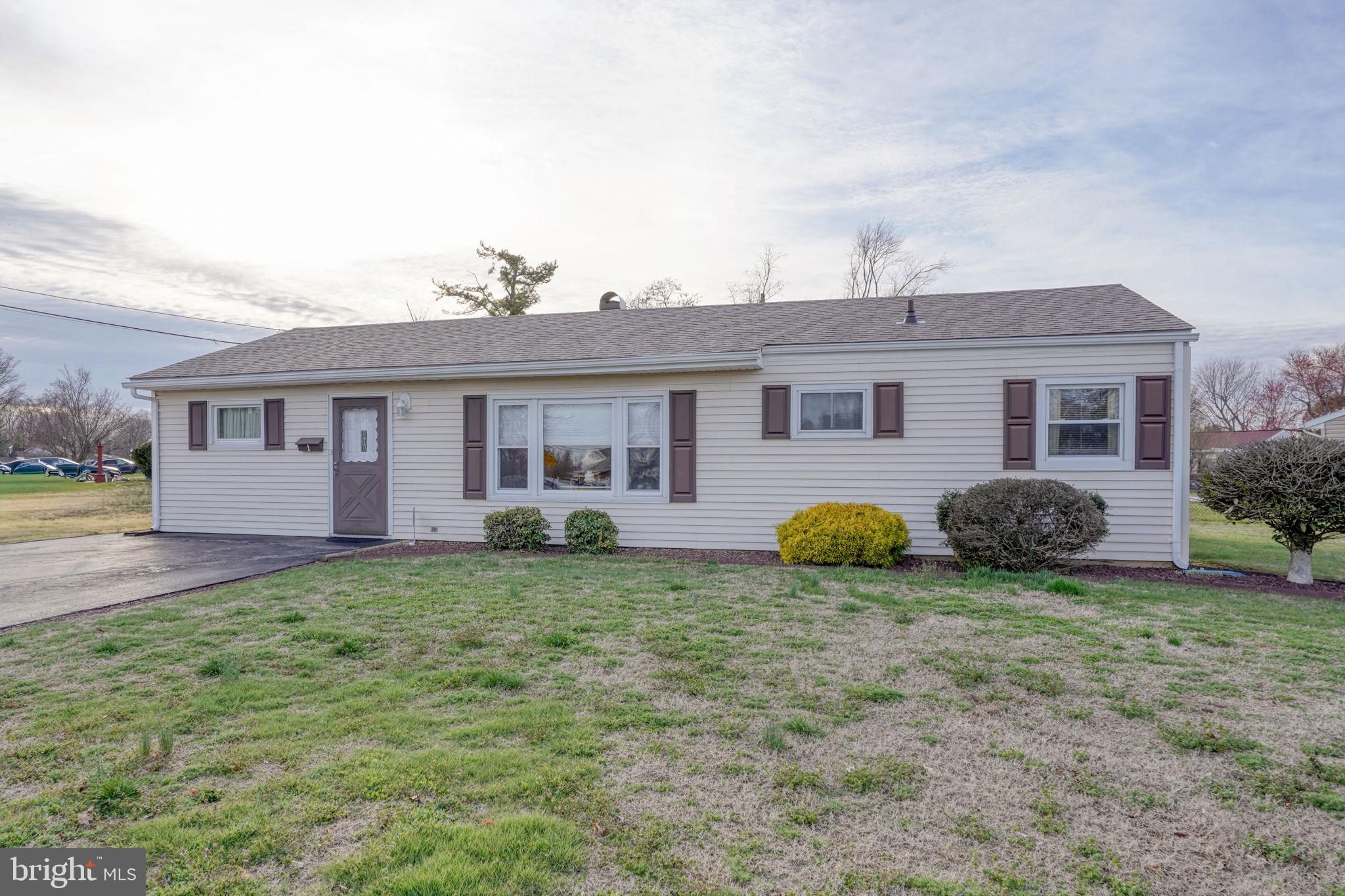 KENT ACRES - Residential