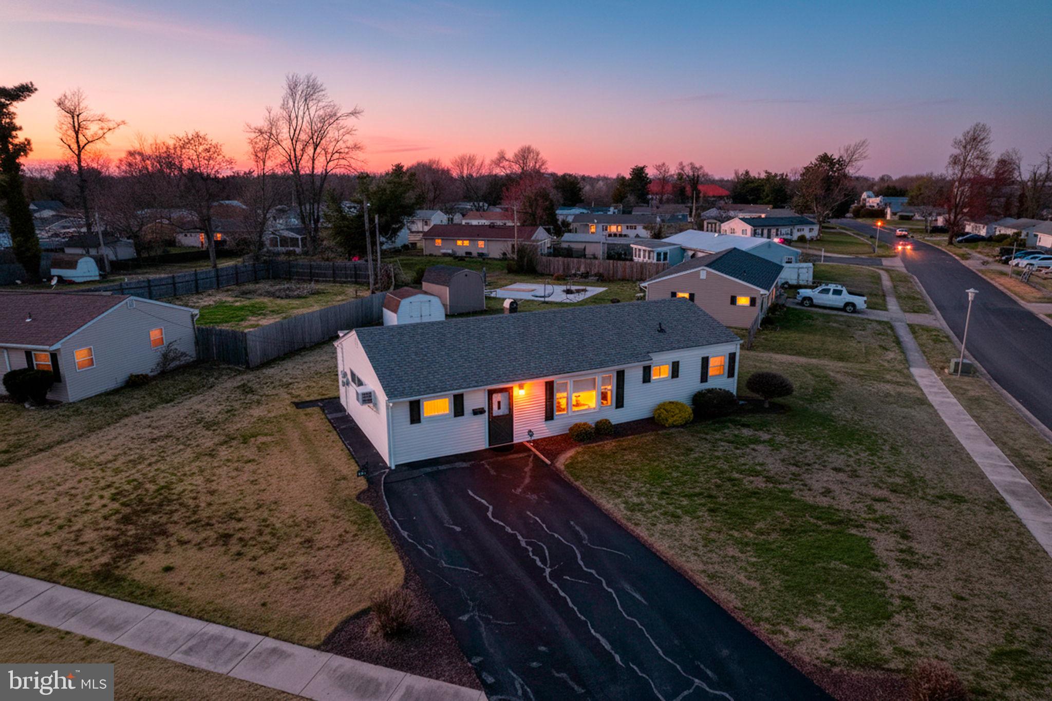 KENT ACRES - Residential