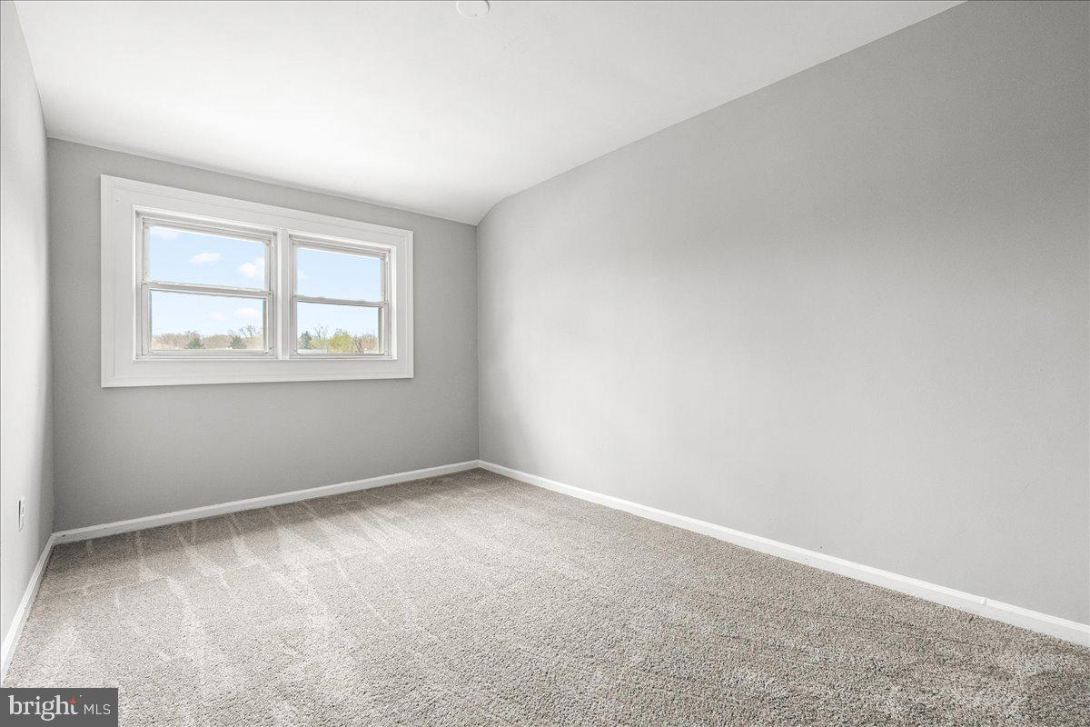 COUNTRY RIDGE - Residential