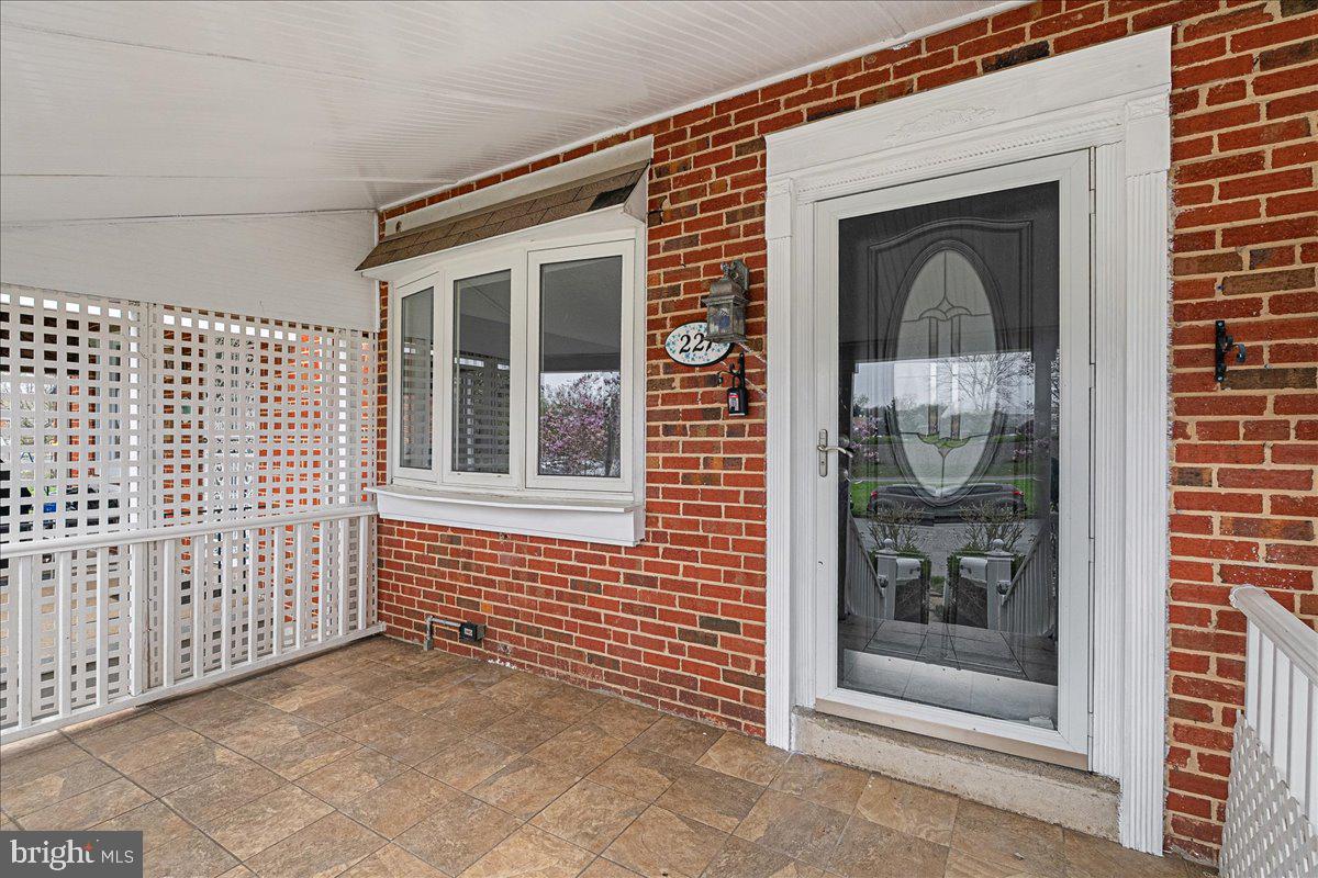 COUNTRY RIDGE - Residential