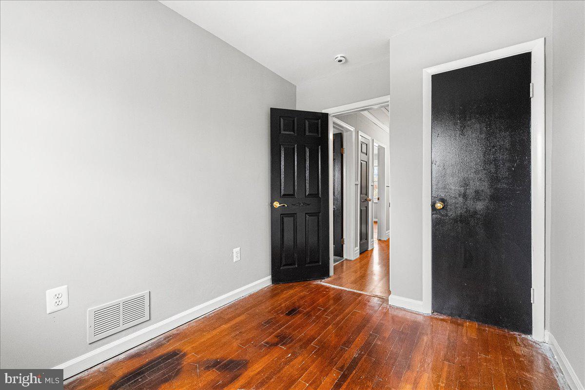 COUNTRY RIDGE - Residential