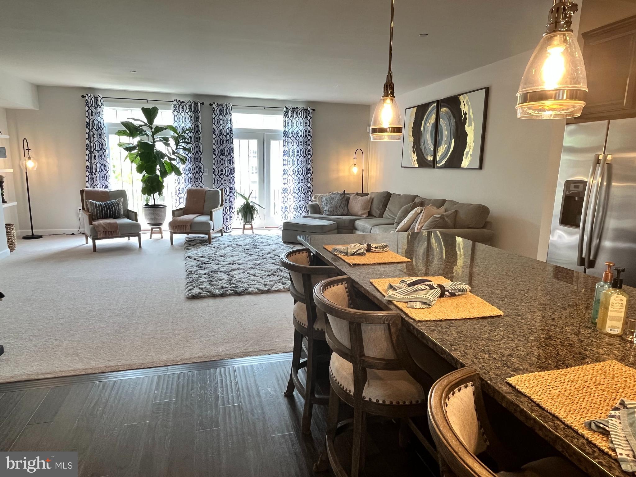 PARKSIDE - Residential