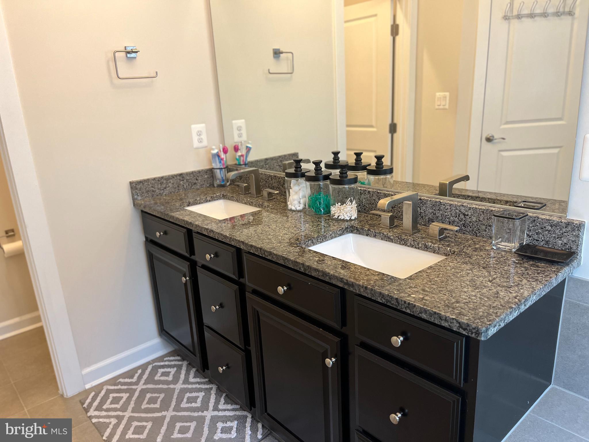 PARKSIDE - Residential