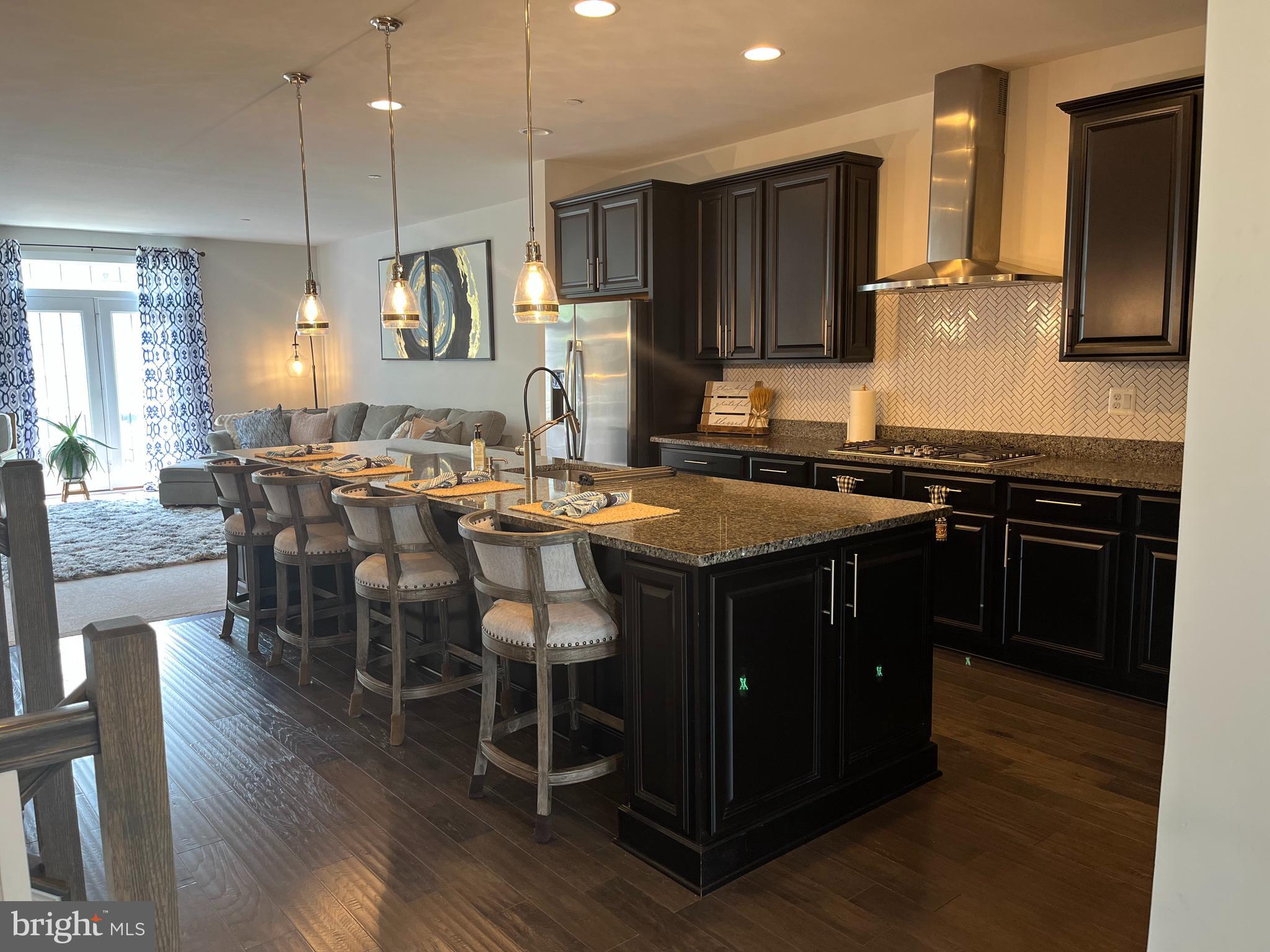 PARKSIDE - Residential