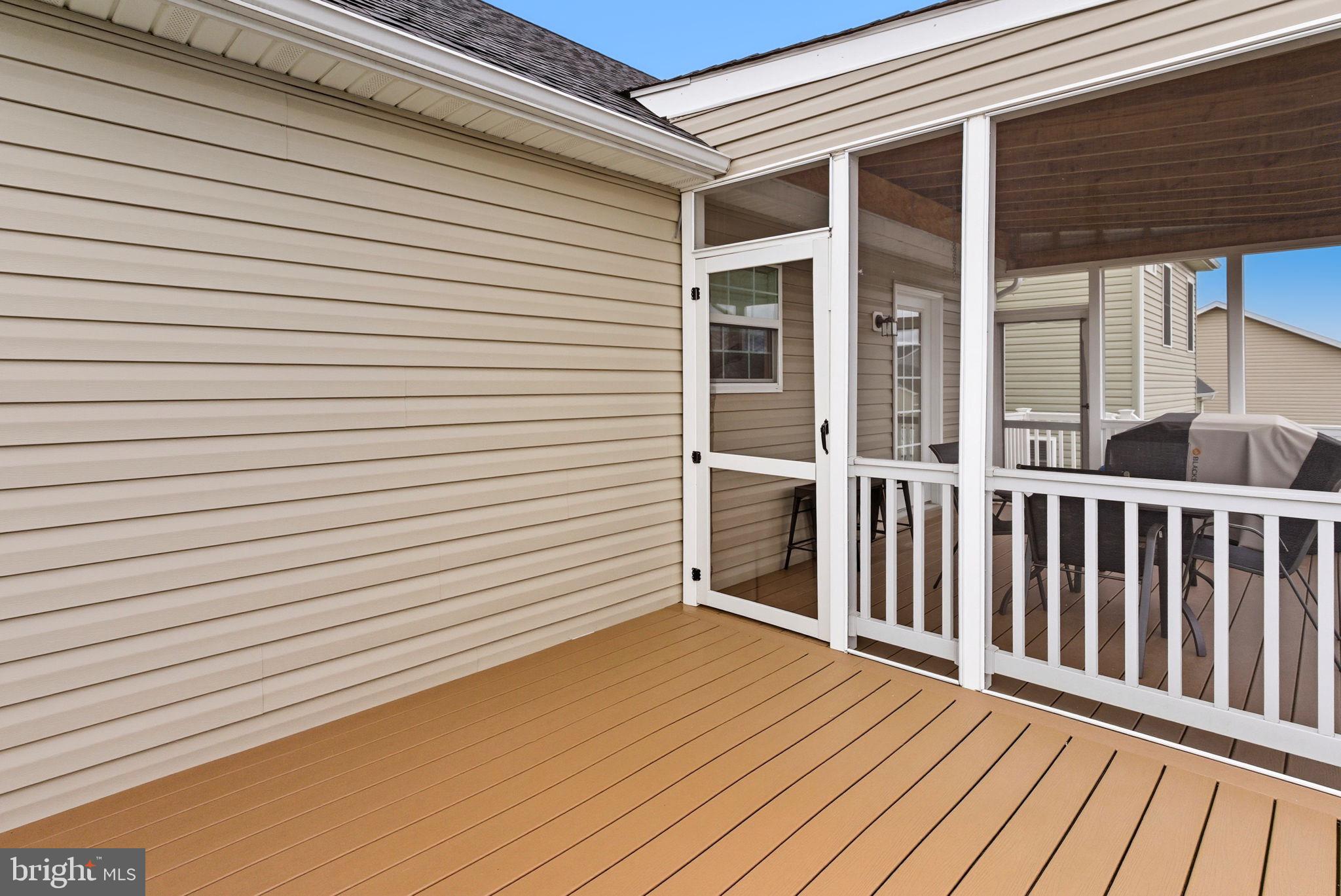 RED HILL - Residential