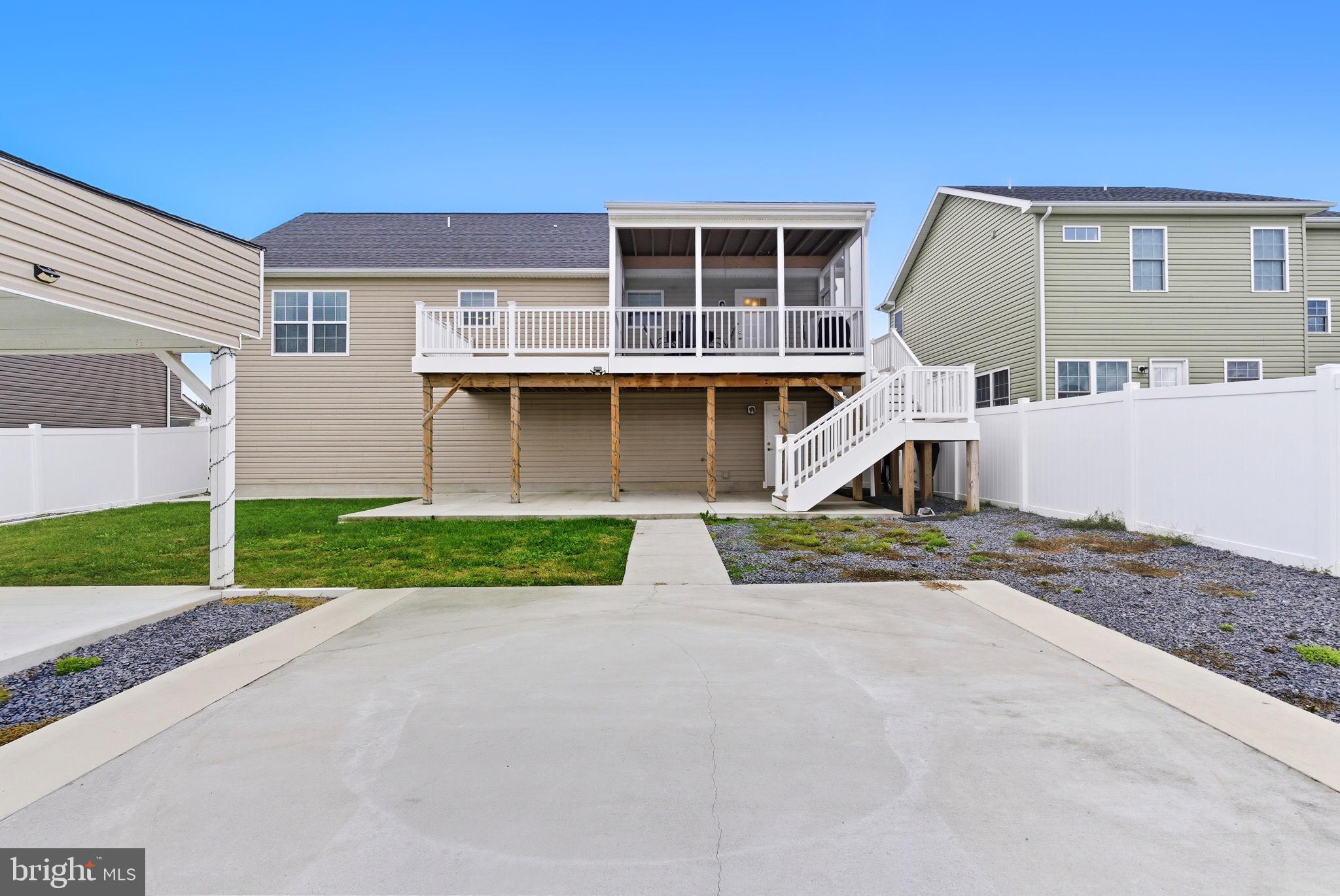 RED HILL - Residential