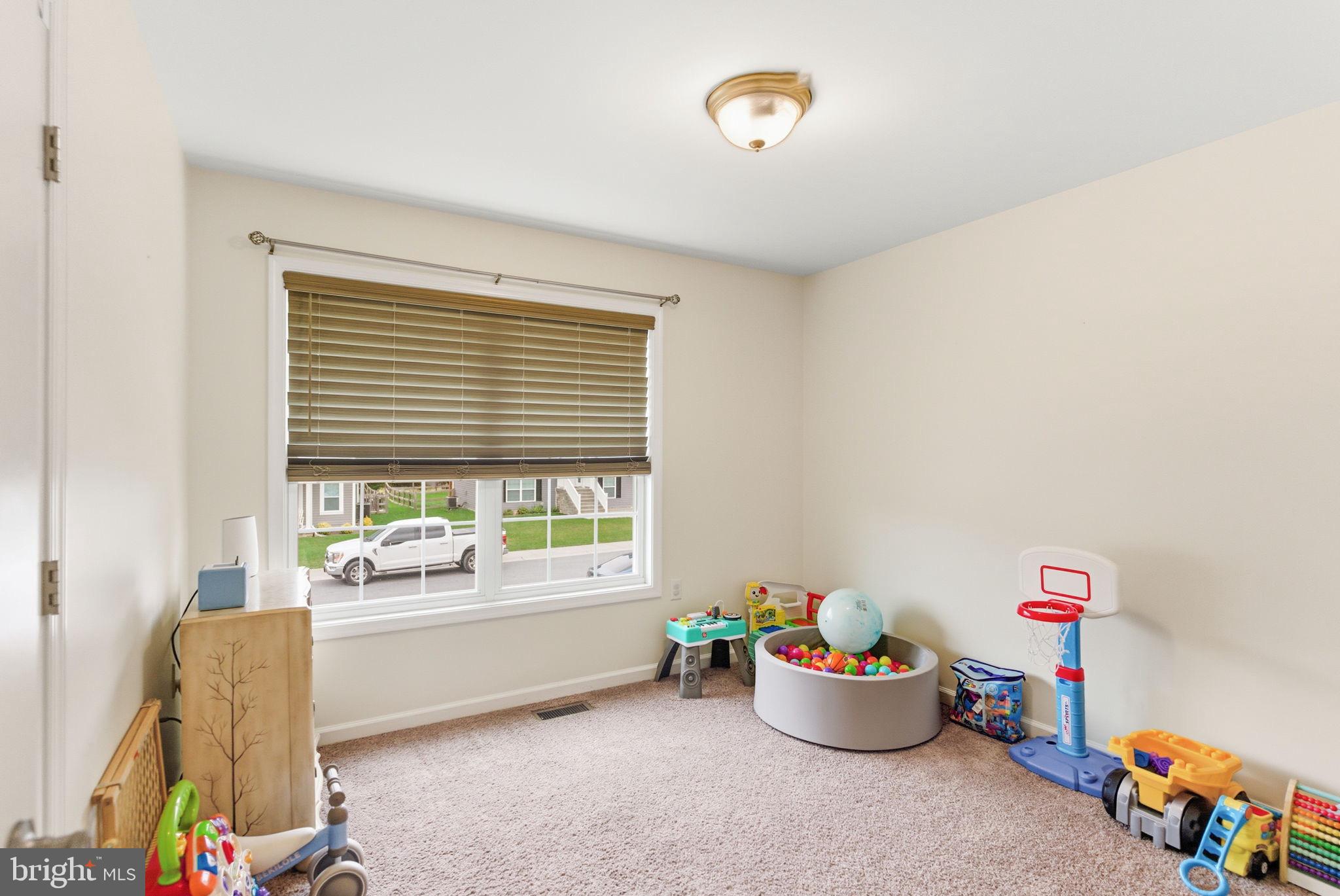 RED HILL - Residential