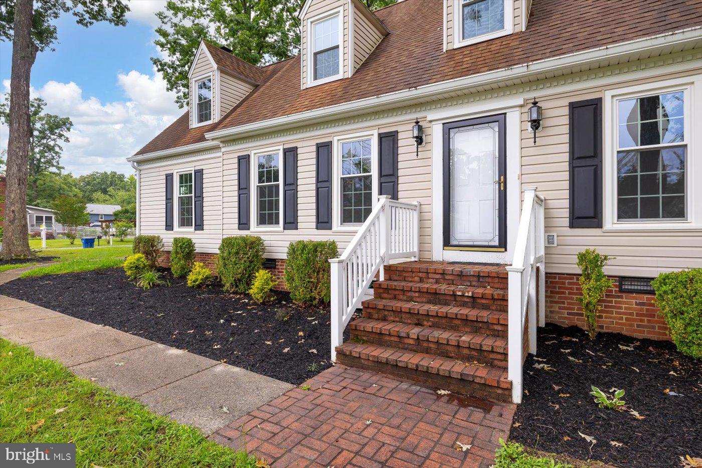 22 BRADDOCK DRIVE
