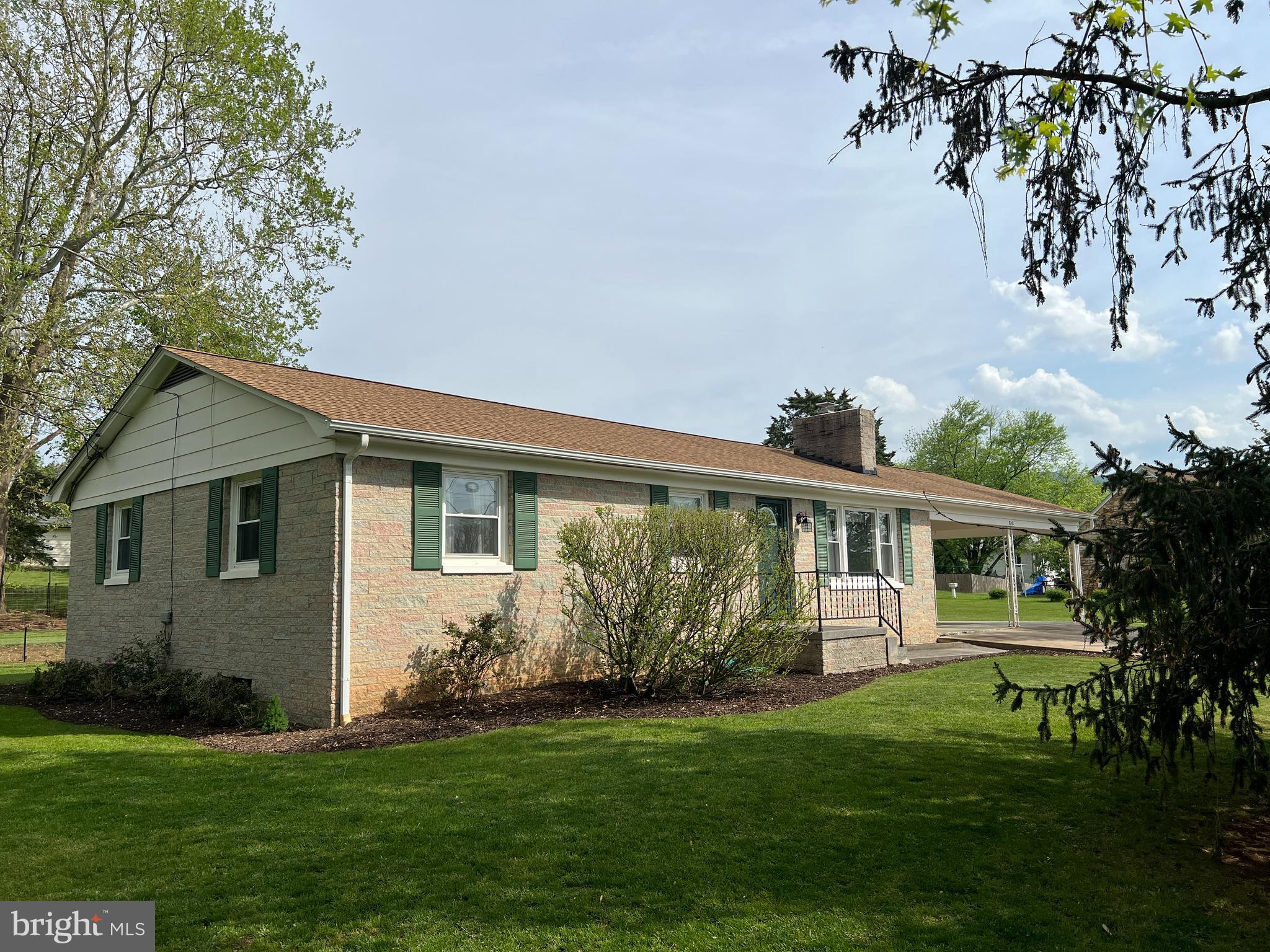 850 VIRGINIA CIRCLE