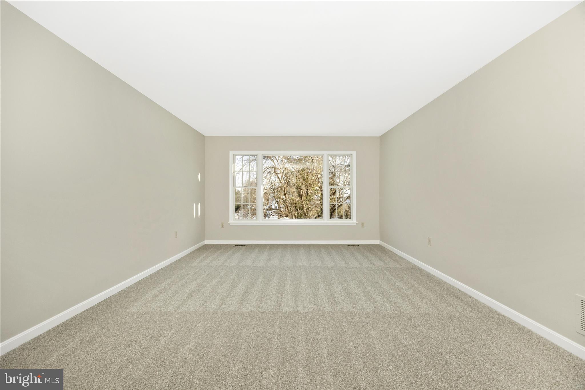 WHITTIER POND - Residential