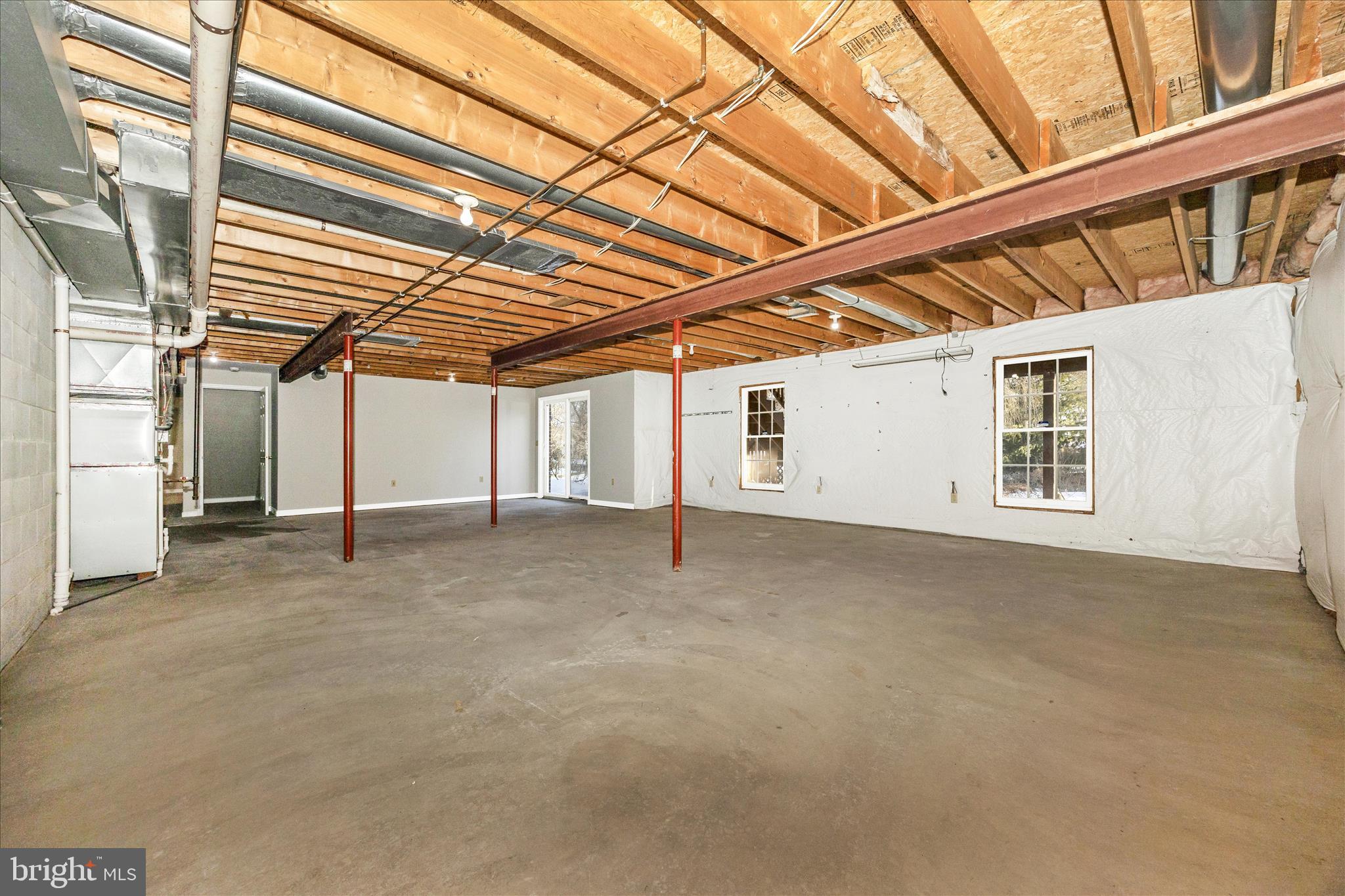 WHITTIER POND - Residential