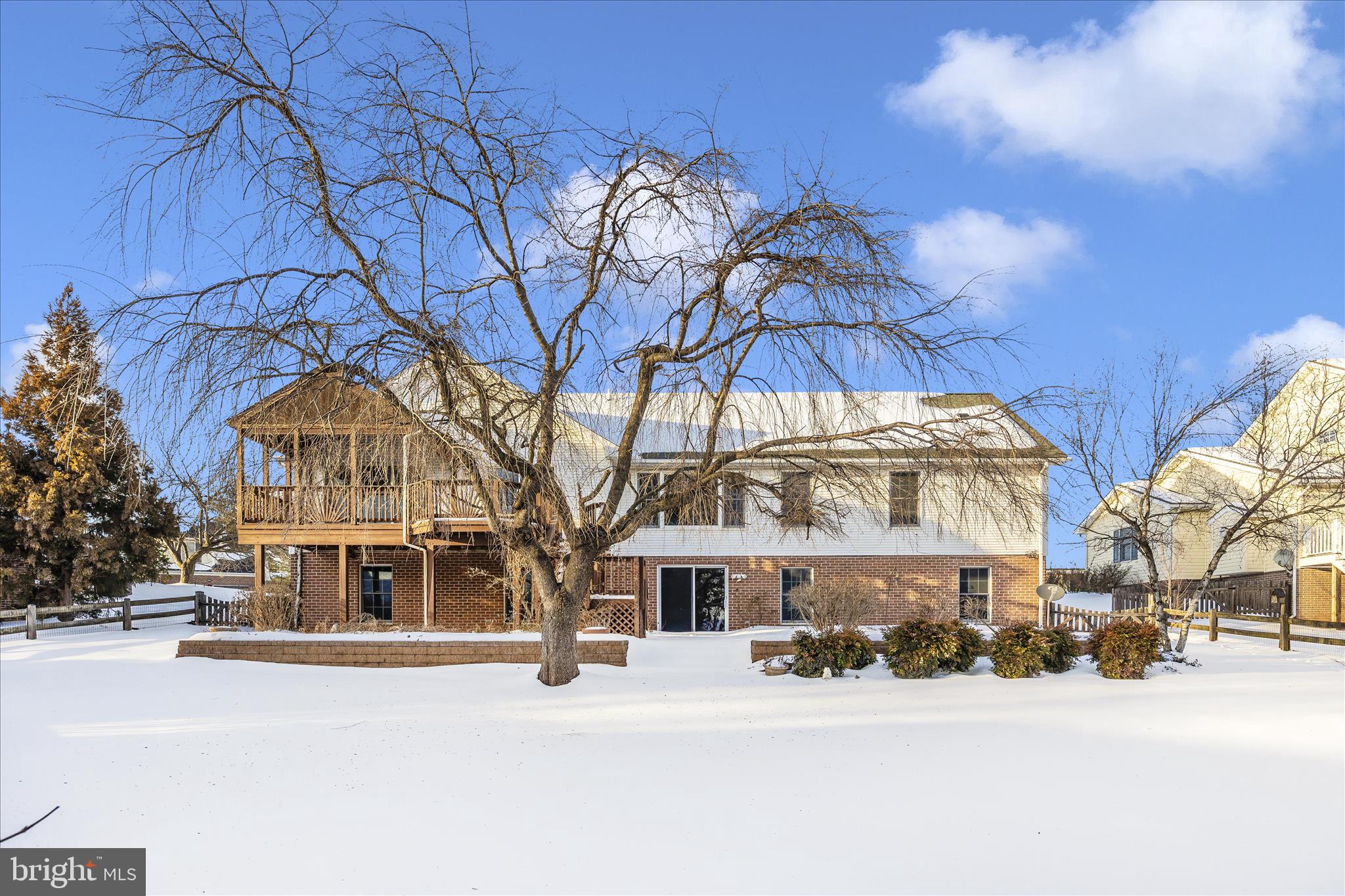 WHITTIER POND - Residential