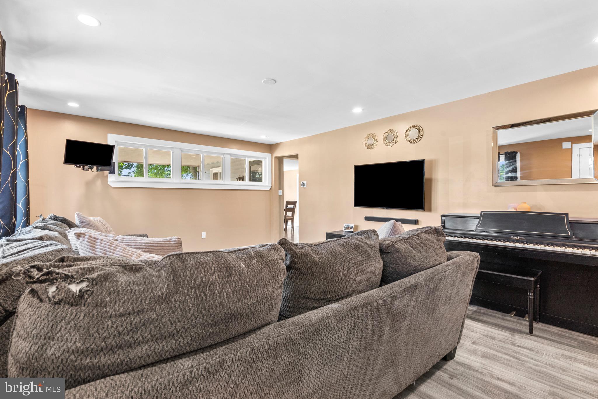 2304 BALDWIN RUN DRIVE