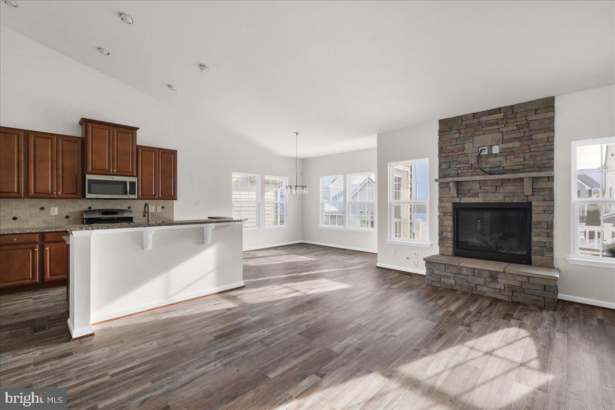 POTOMAC STATION - Residential