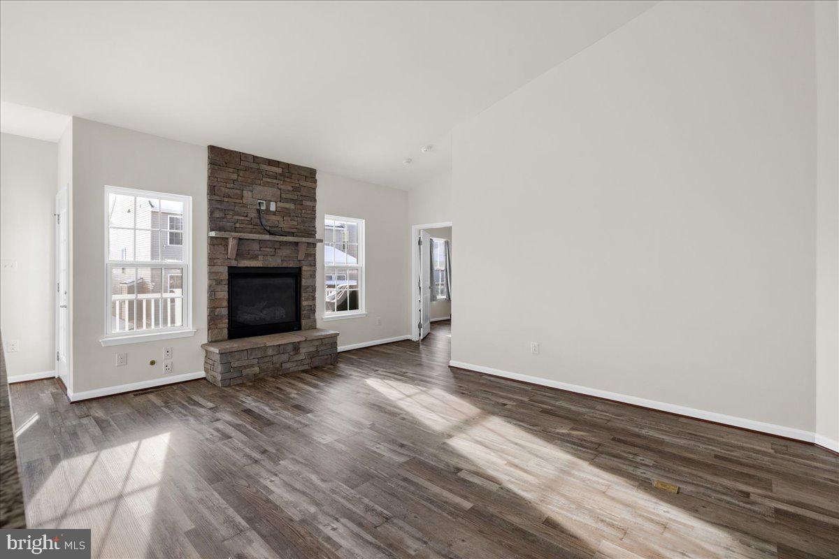 POTOMAC STATION - Residential