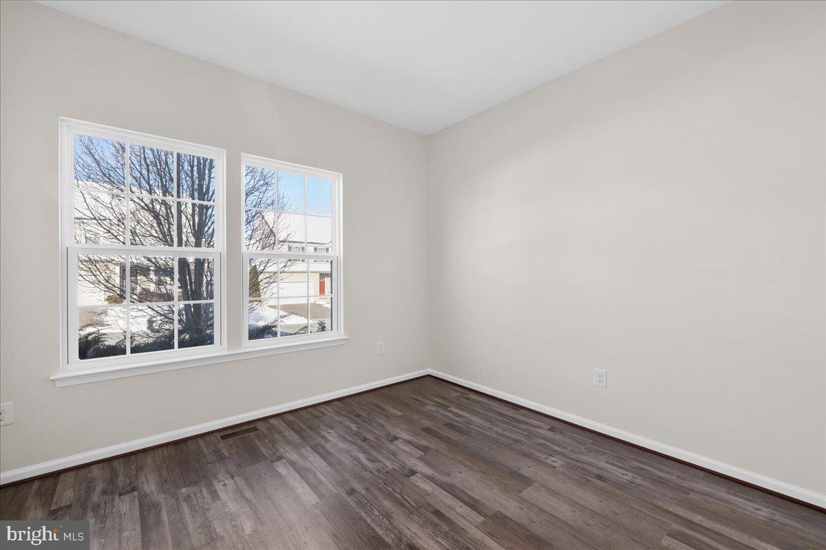 POTOMAC STATION - Residential