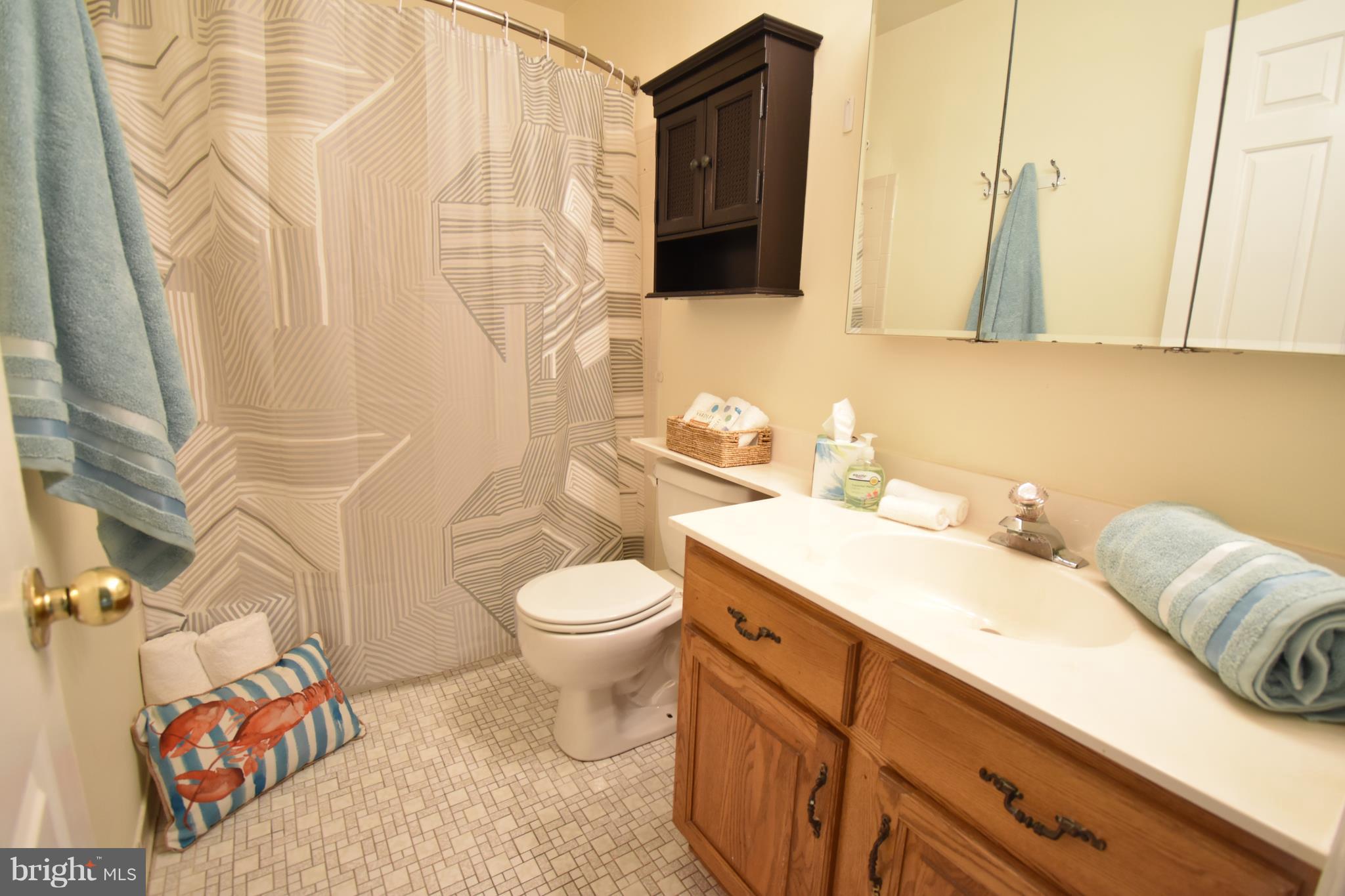 HUNTERS RUN - Residential