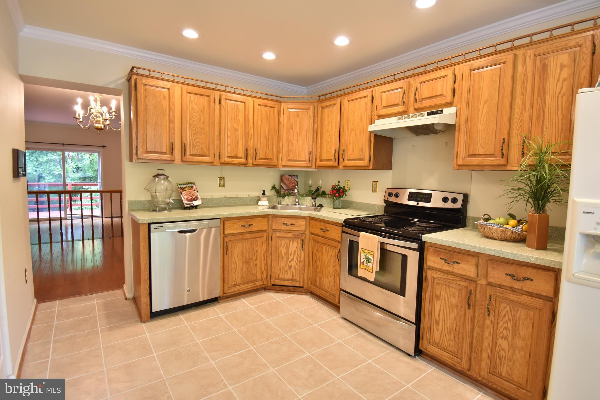 HUNTERS RUN - Residential