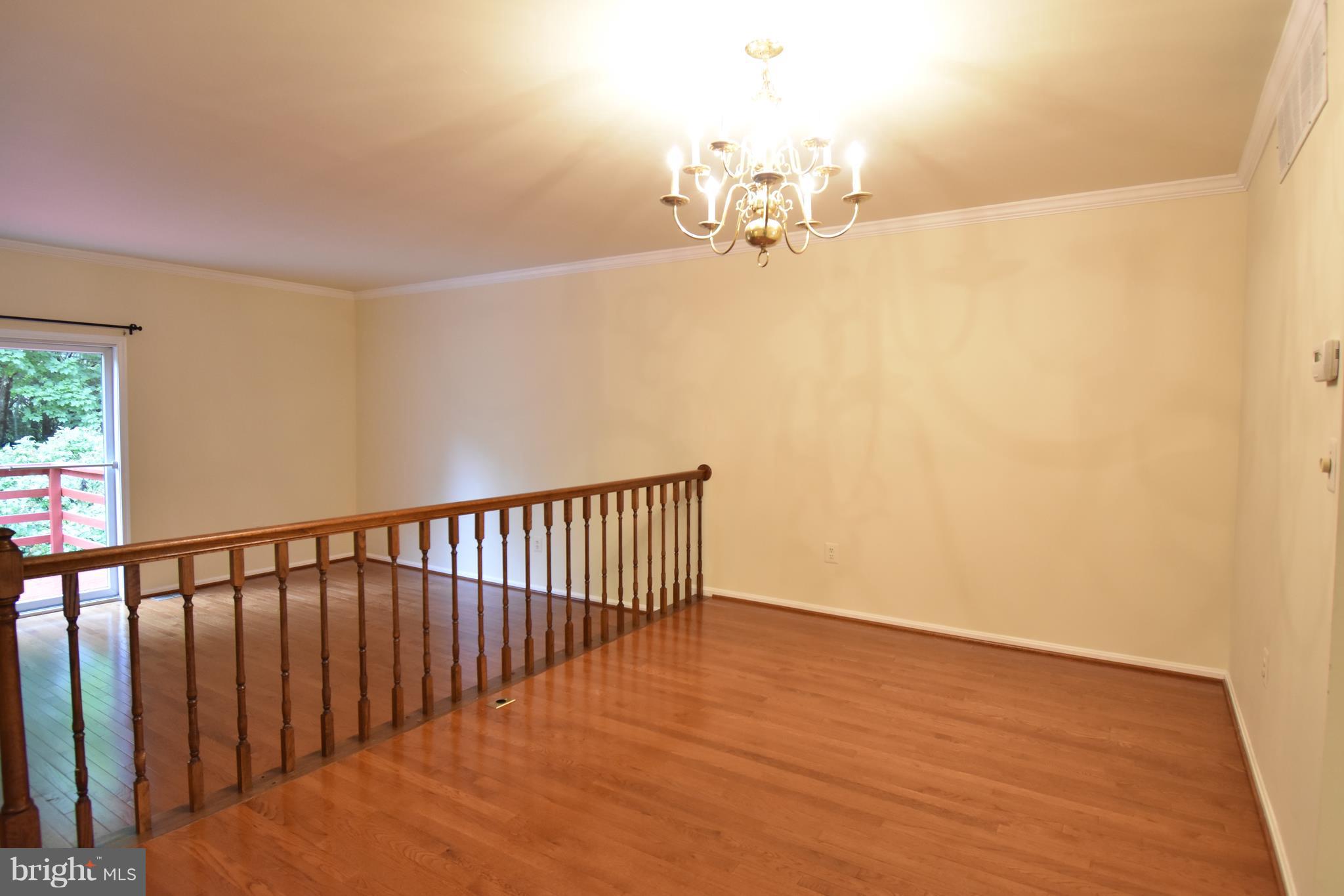 HUNTERS RUN - Residential