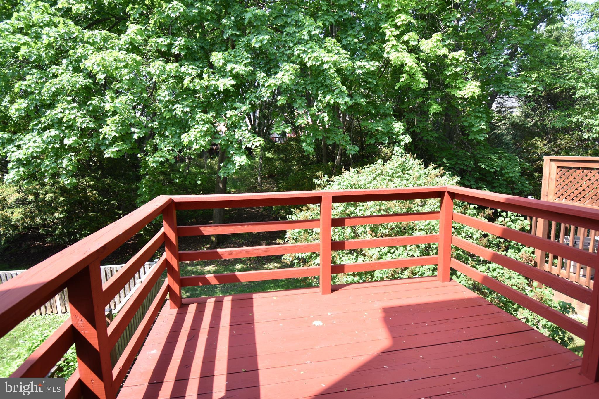 HUNTERS RUN - Residential