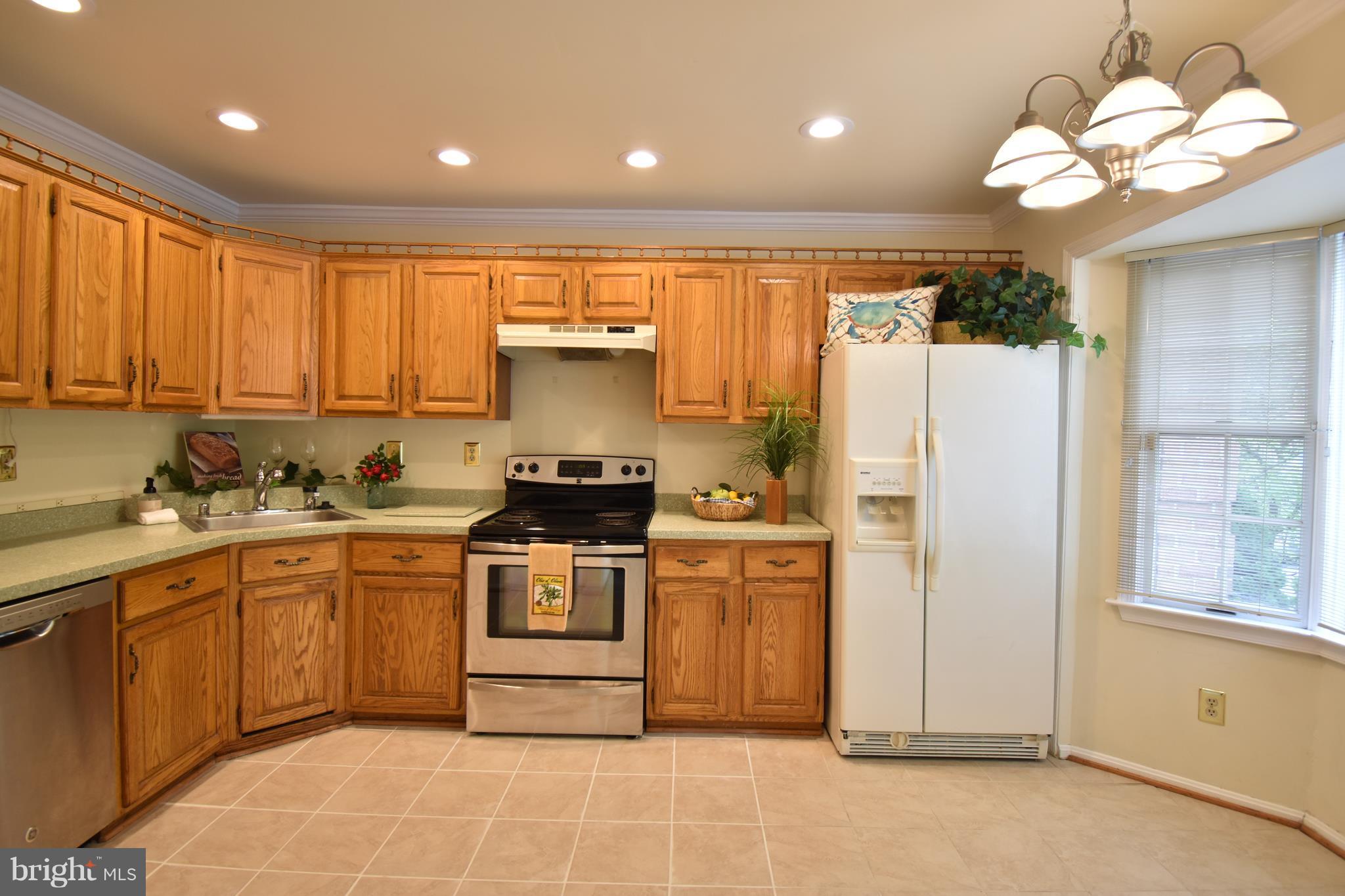 HUNTERS RUN - Residential