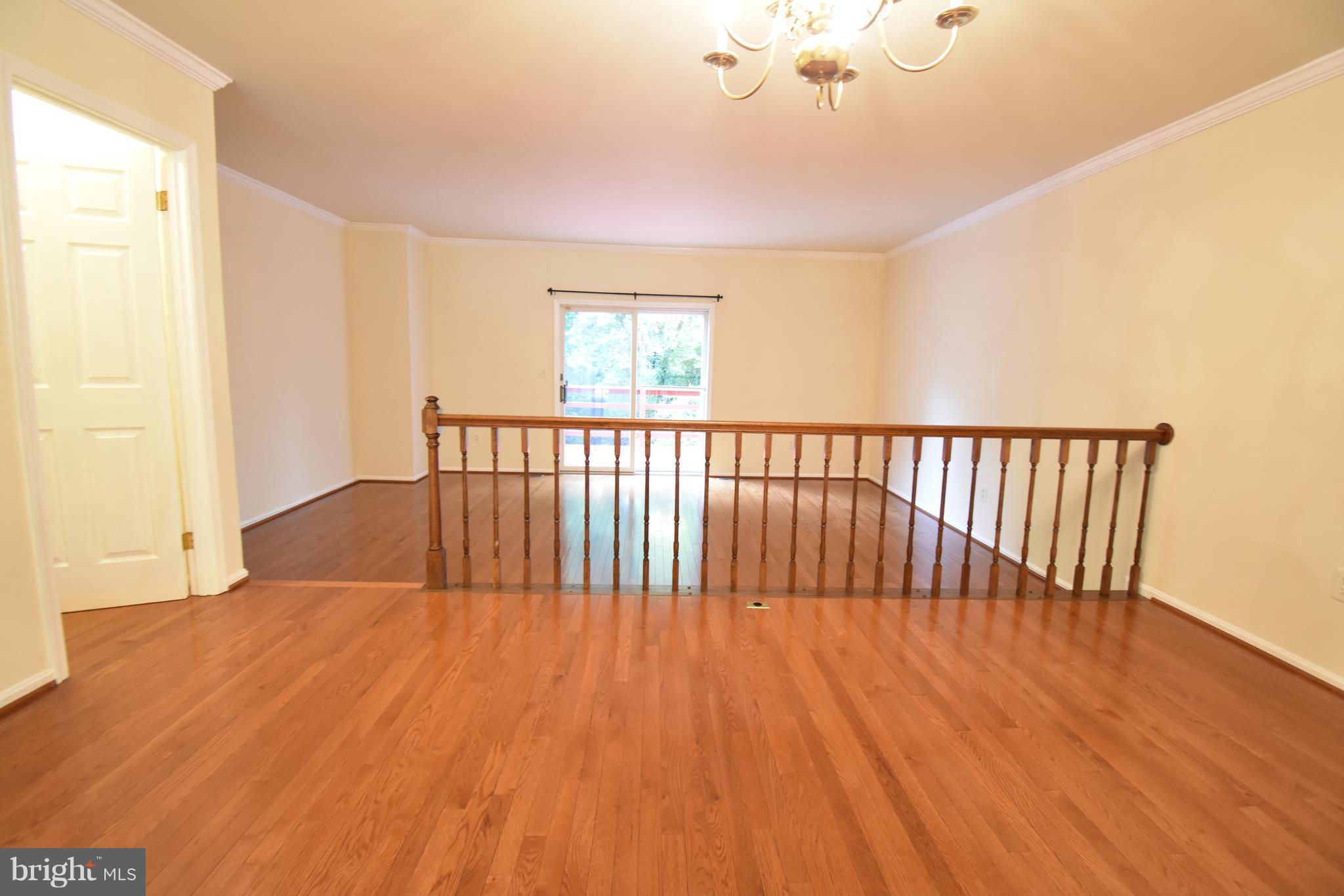 HUNTERS RUN - Residential