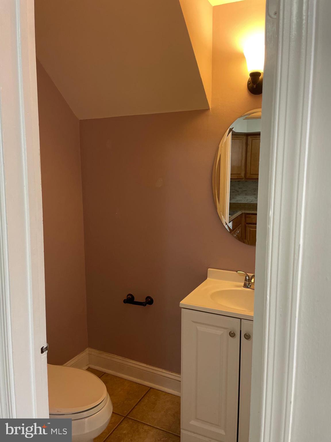 CIDER KNOLL - Residential Lease