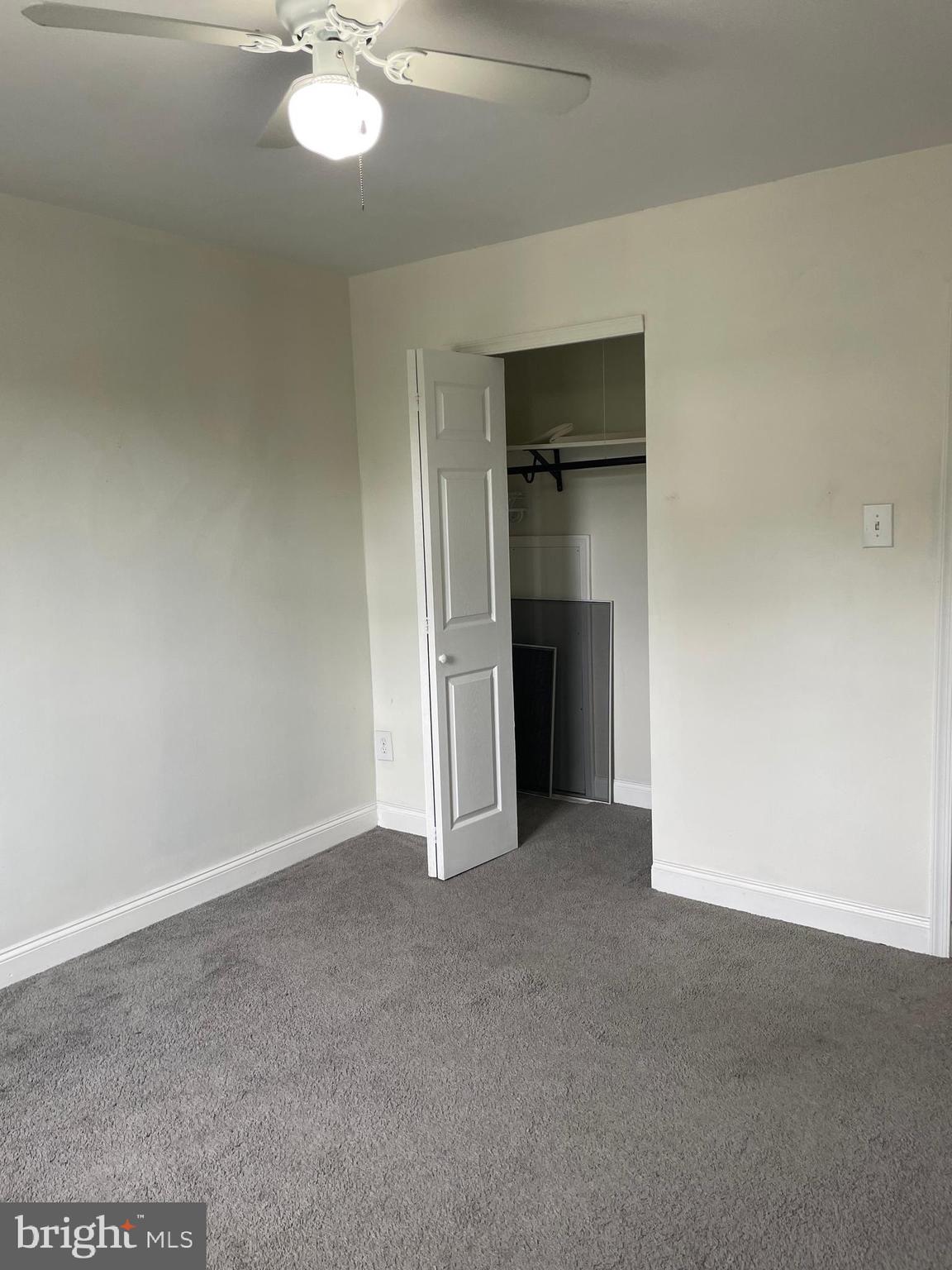 CIDER KNOLL - Residential Lease