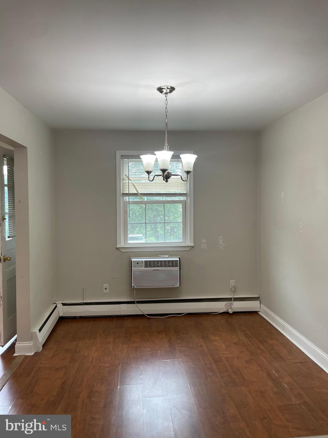 CIDER KNOLL - Residential Lease