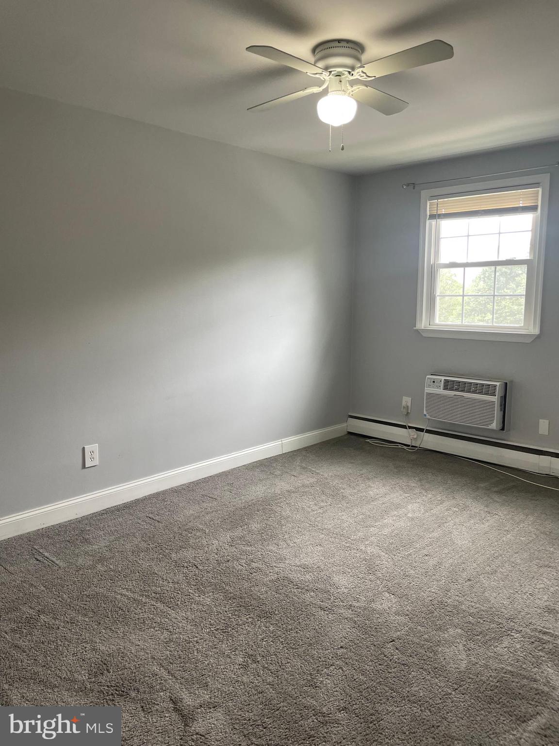 CIDER KNOLL - Residential Lease