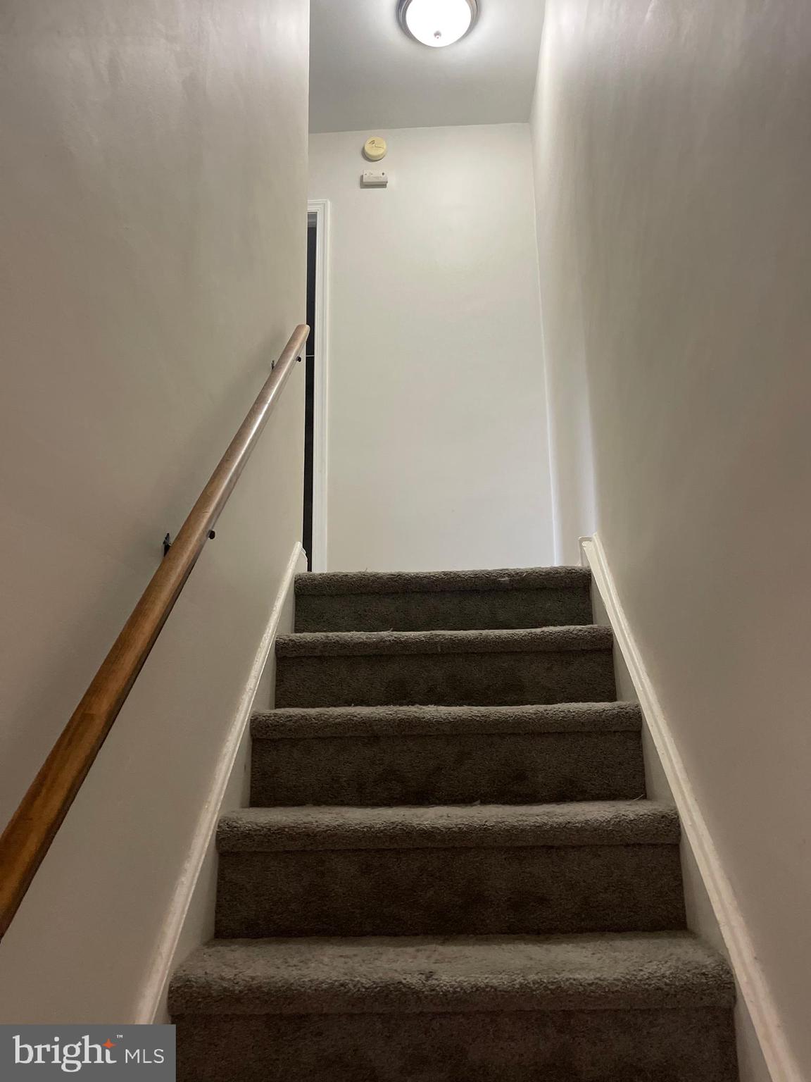 CIDER KNOLL - Residential Lease